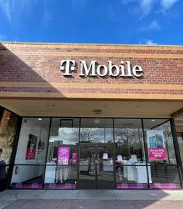 T-Mobile Powell Street Plaza