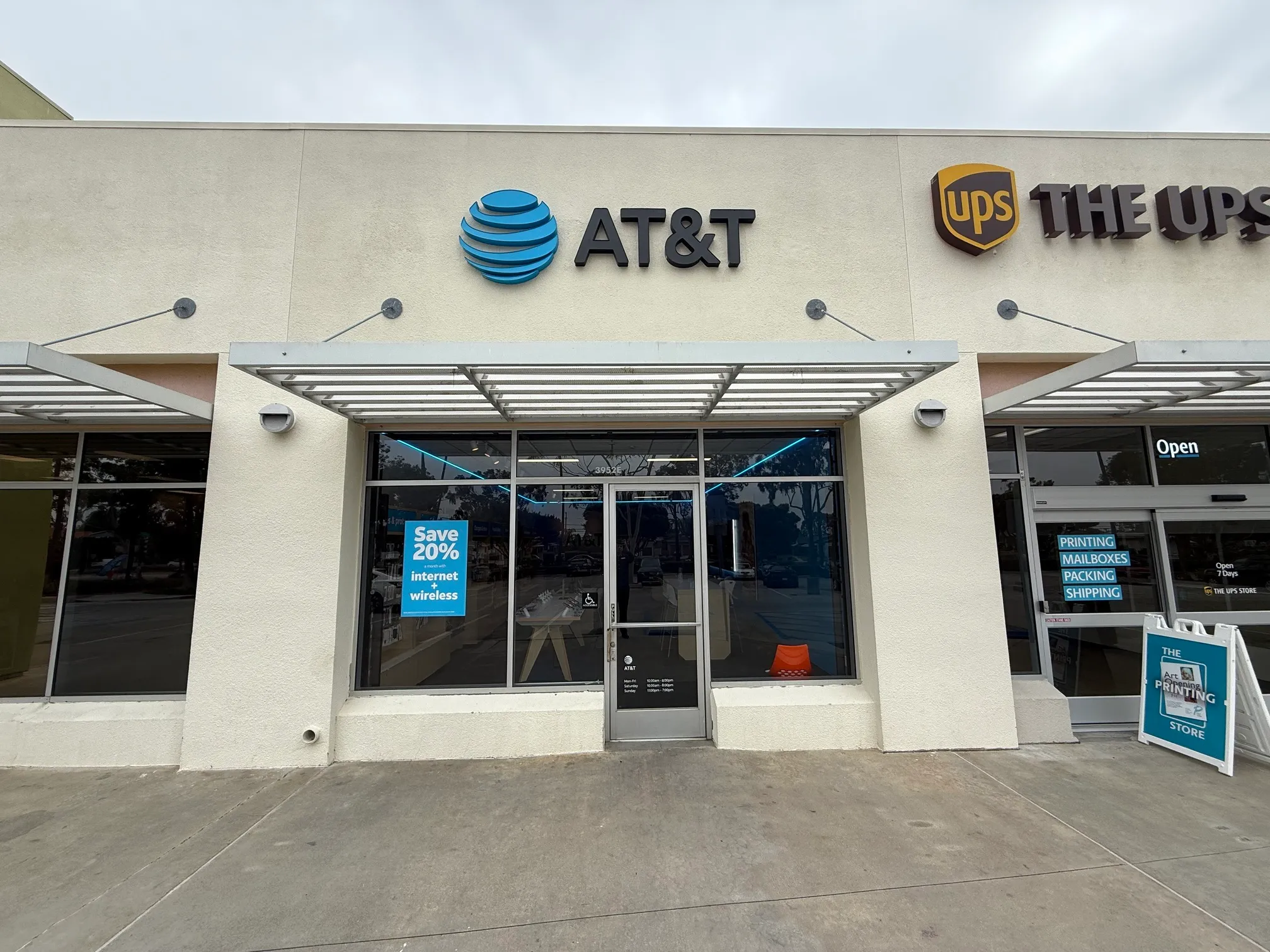 AT&T Store San Diego - SD CLAIREMONT TOWN CENTER