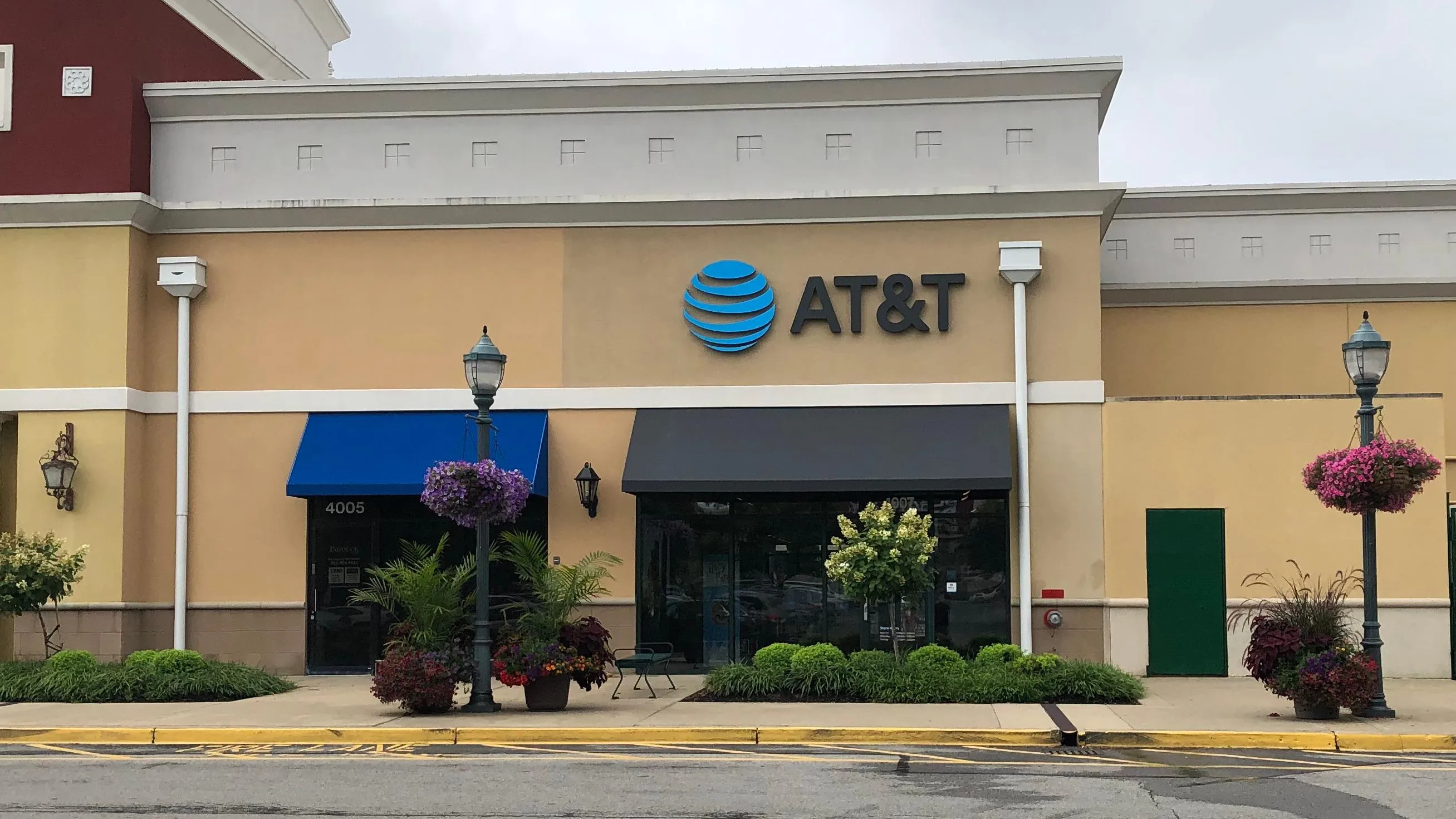 AT&T Store Louisville - Summit Plaza