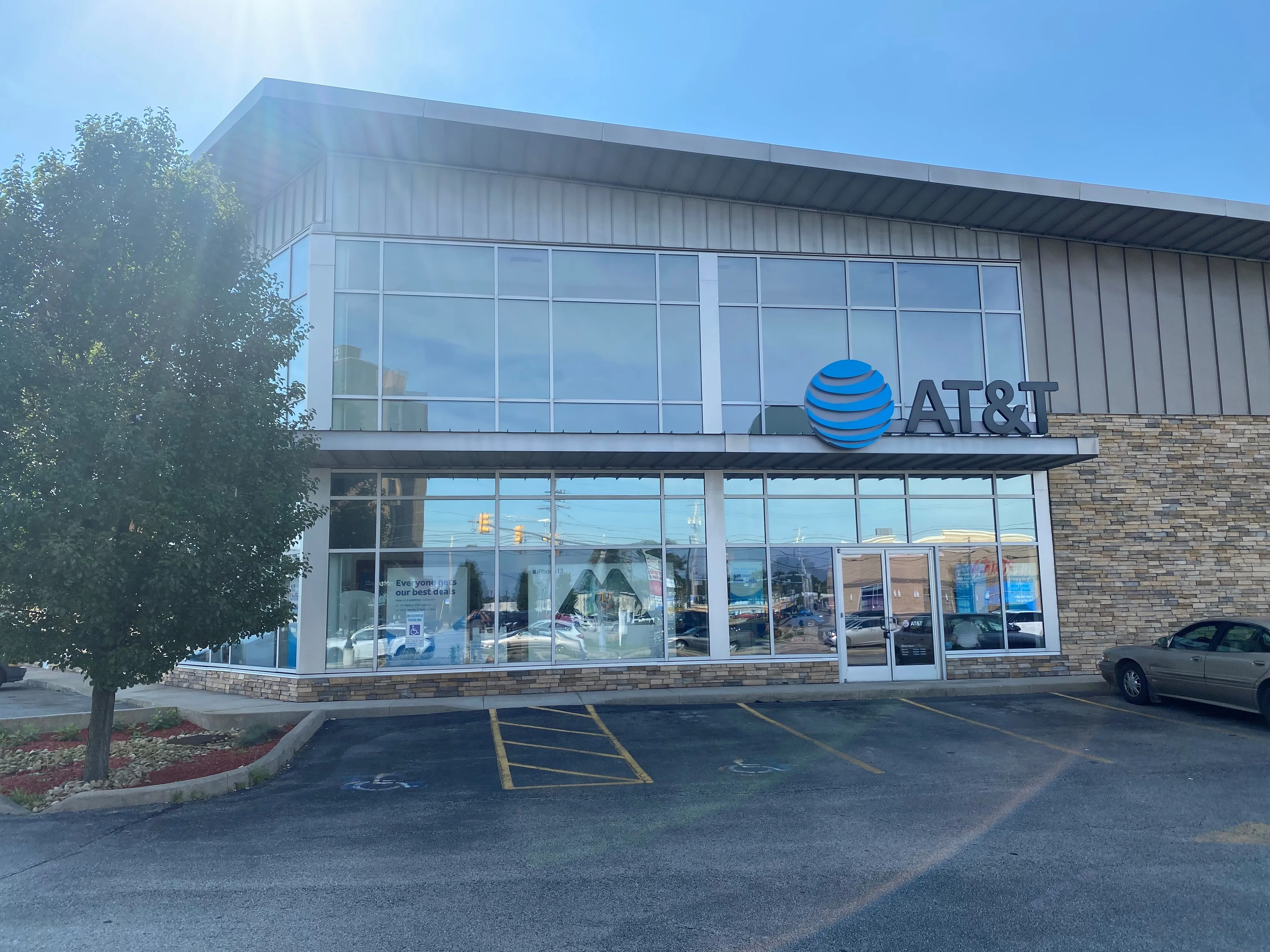 AT&T Store Monroeville - Miracle Mile Shopping Center