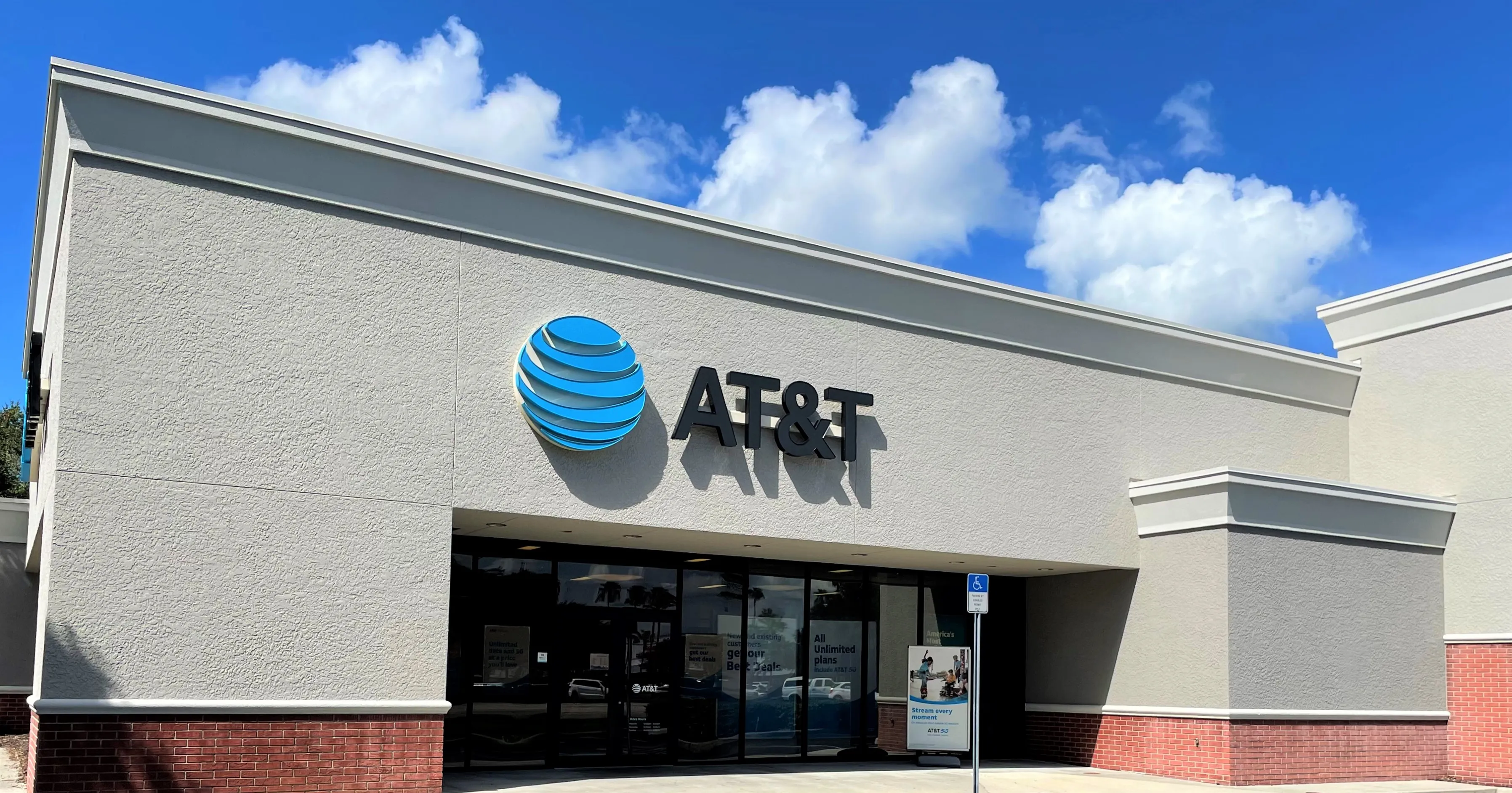 AT&T Store Venice - South Tamiami Trail Venice