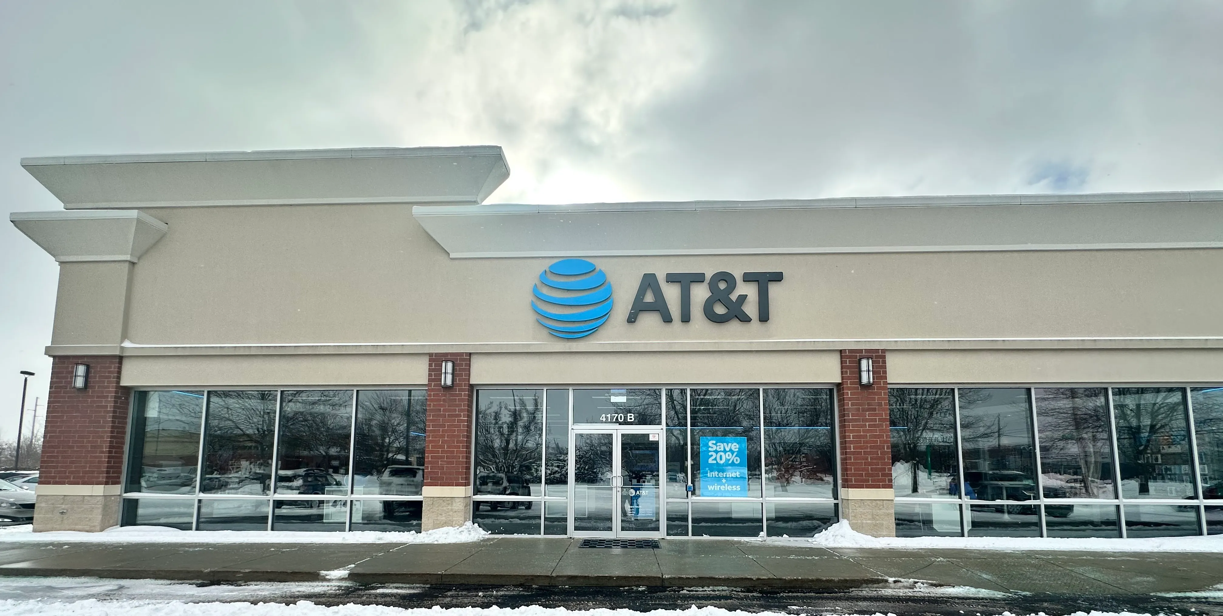 AT&T Store Mishawaka - Day Road Center