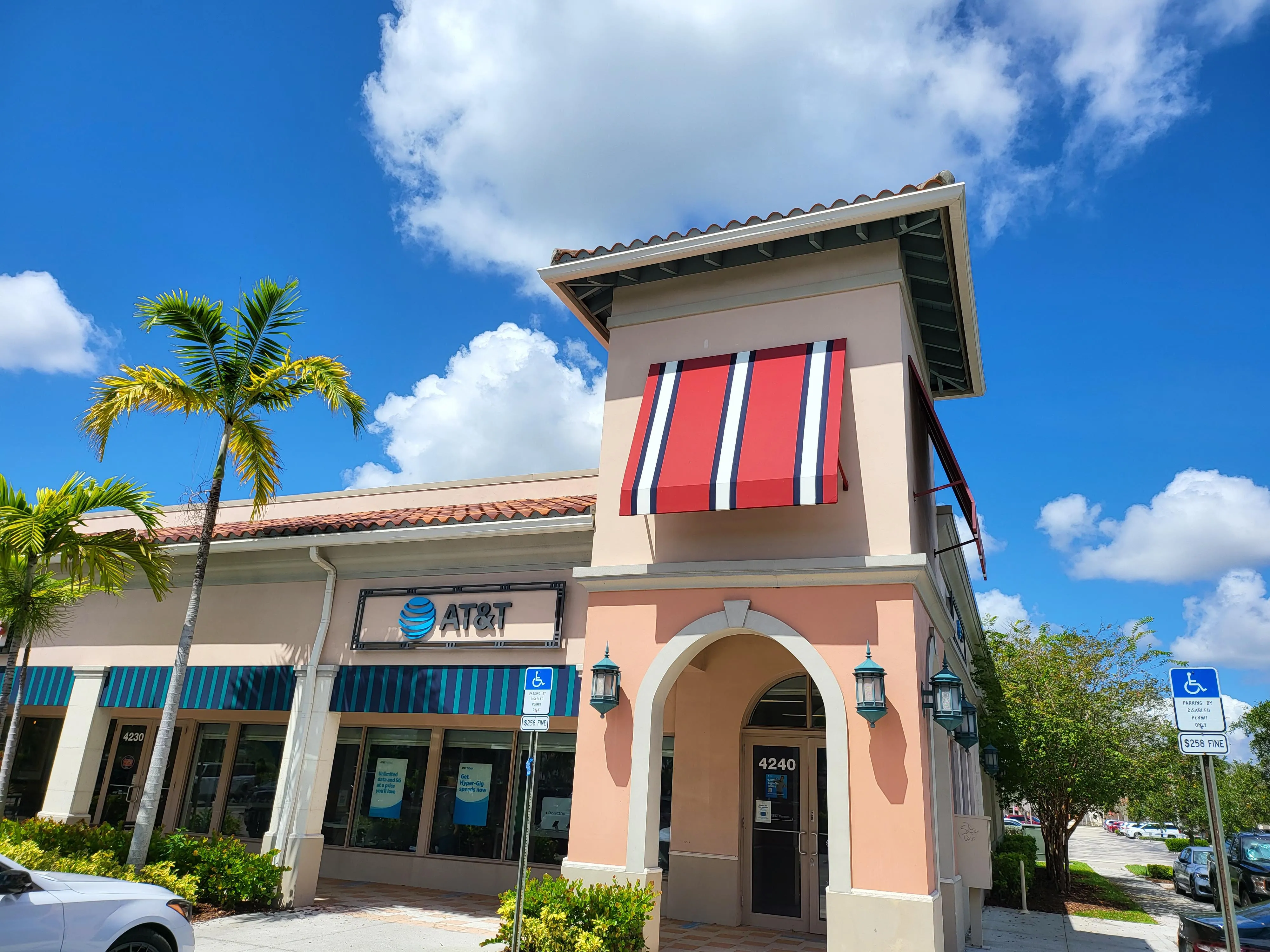 AT&T Store Coconut Creek - CORAL SPRINGS TURTLE CROSSING