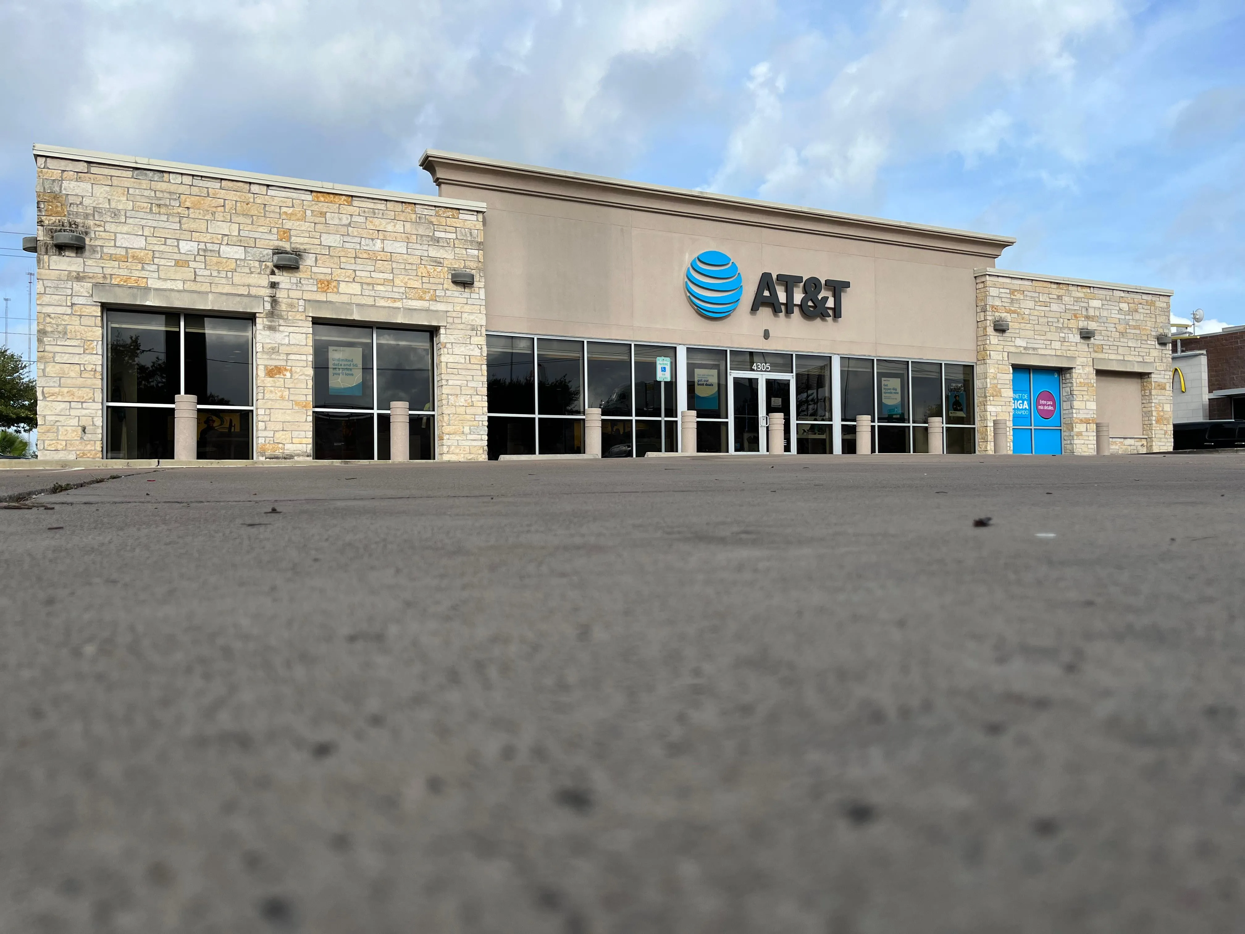AT&T Store Brownsville - North Expressway