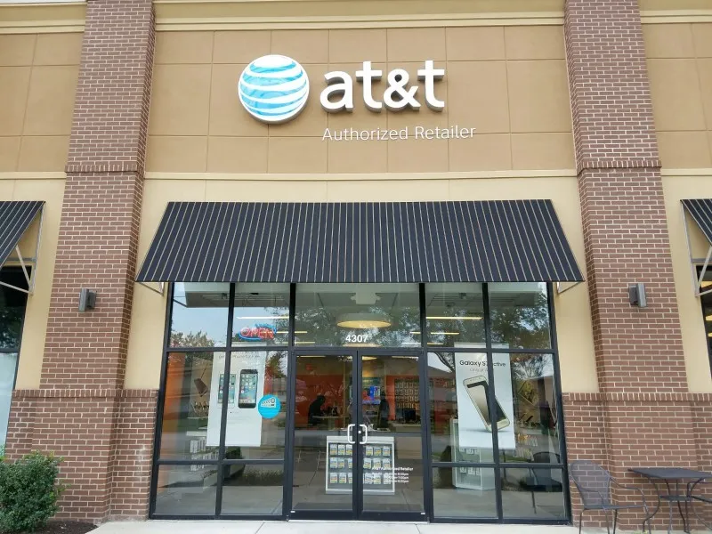 AT&T Store Kettering - Far Hills Ave