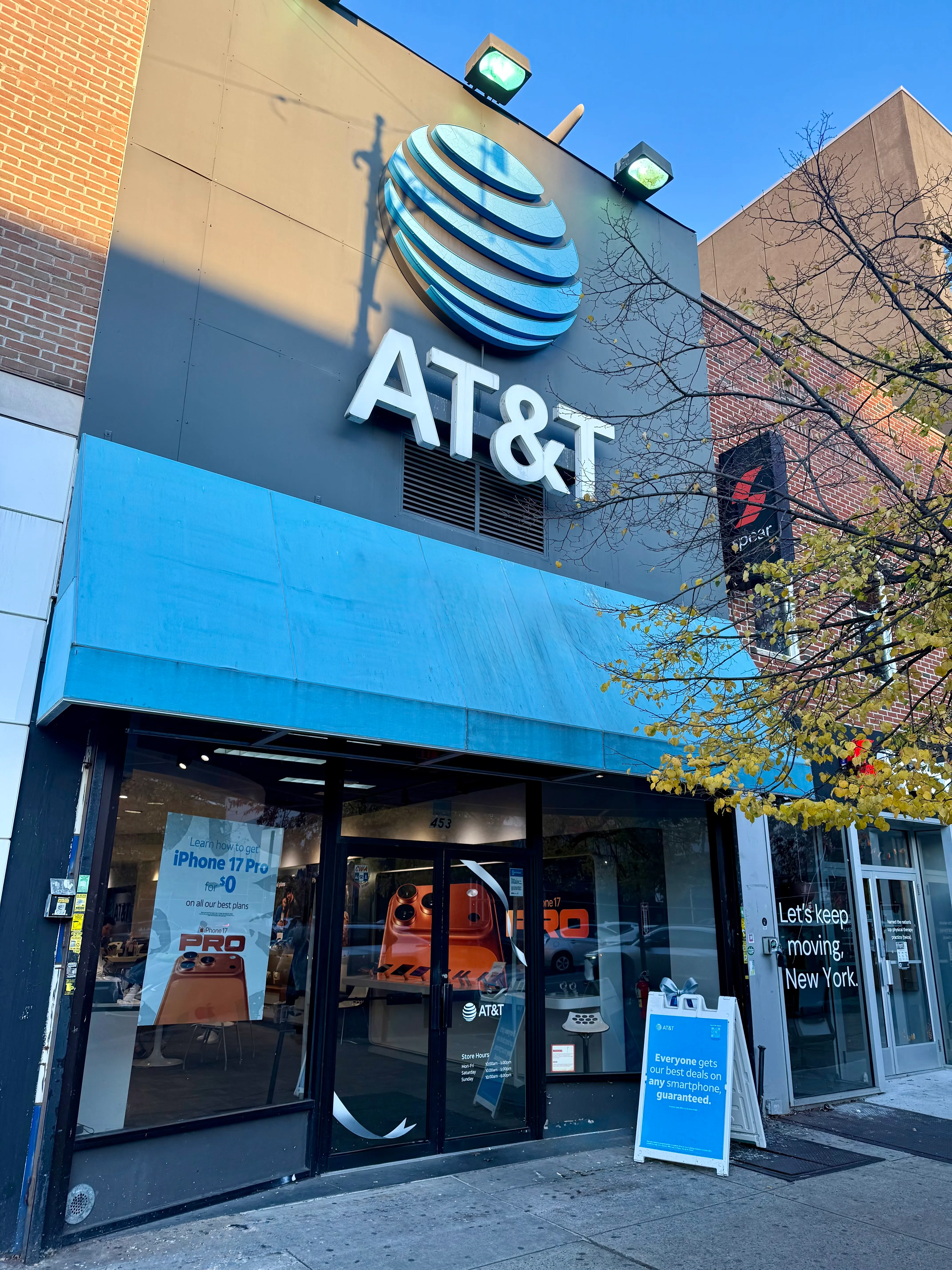 AT&T Store Brooklyn - Bayridge