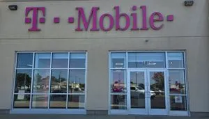 T-Mobile W 12th St & Pittsburgh Ave