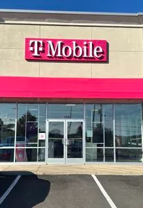 T-Mobile Peach St & Keystone Dr