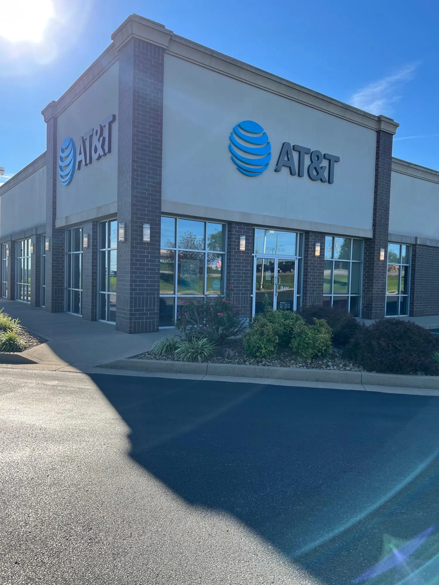 AT&T Store Evansville - West Side