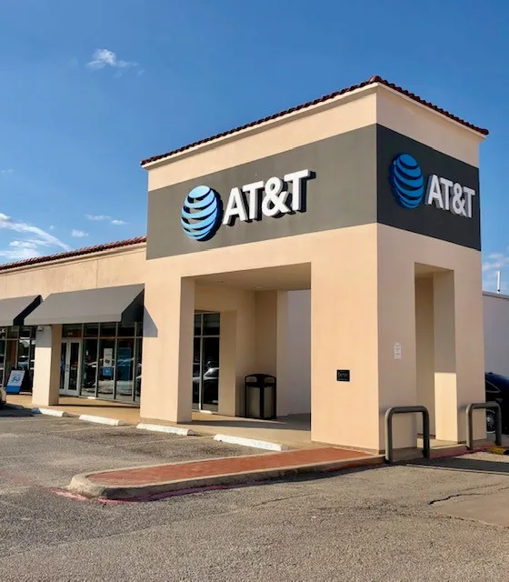 AT&T Store Dallas - LEMMONWOOD