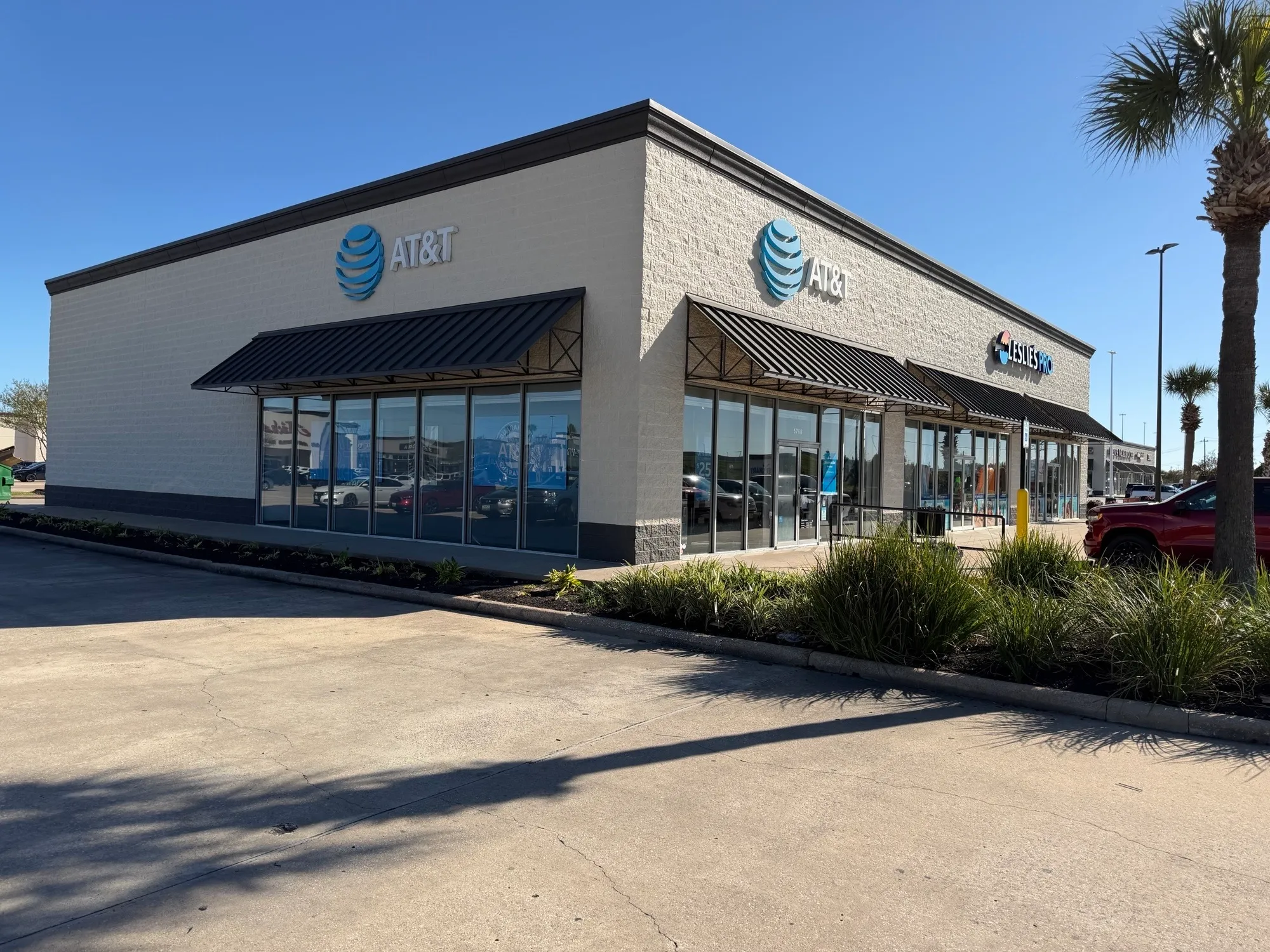 AT&T Store Pasadena - Fairway Plaza
