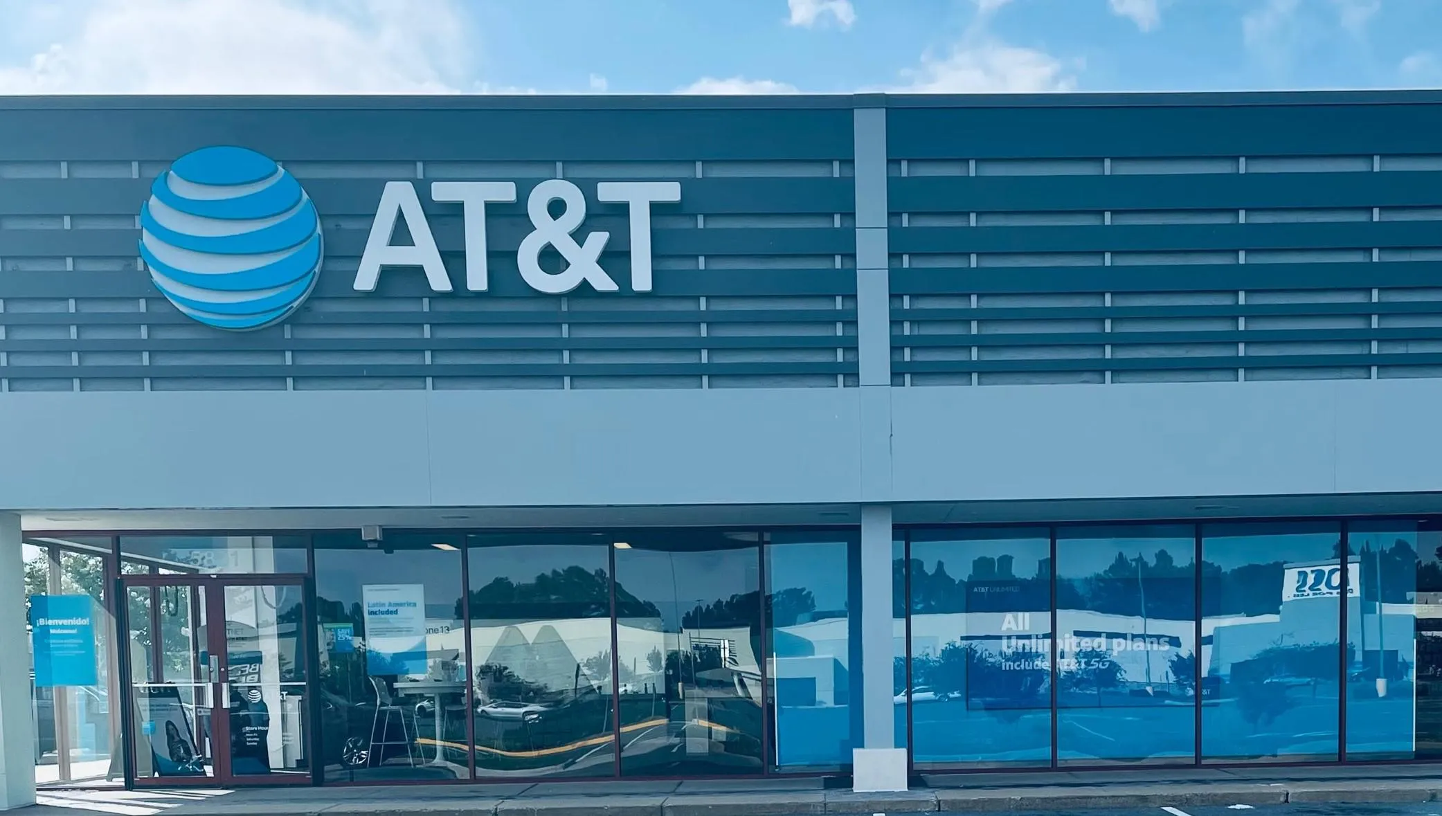 AT&T Store Falls Church - Baileys Crossroads