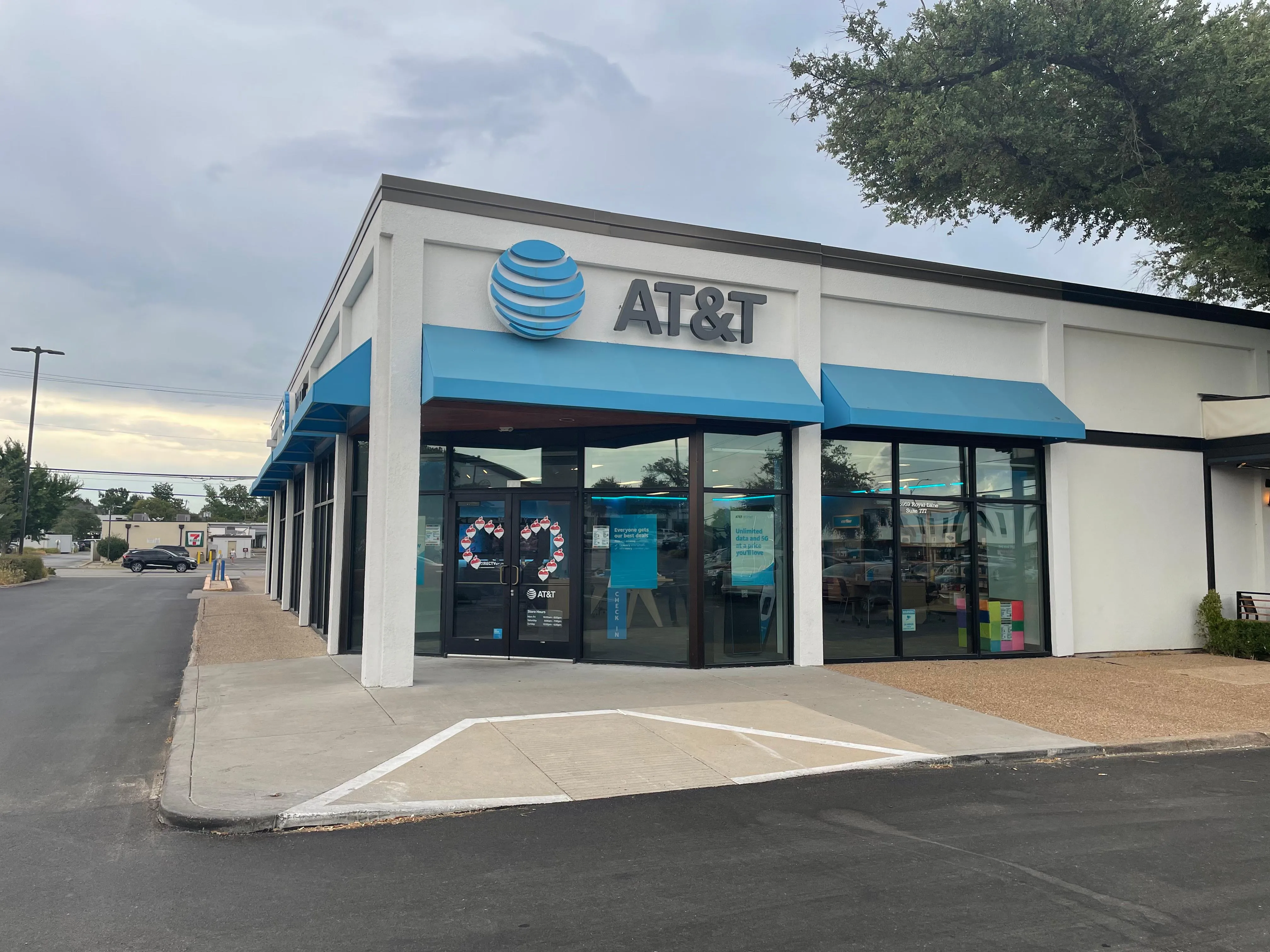 AT&T Store Dallas - Preston Royal