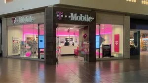 T-Mobile Valley River Center