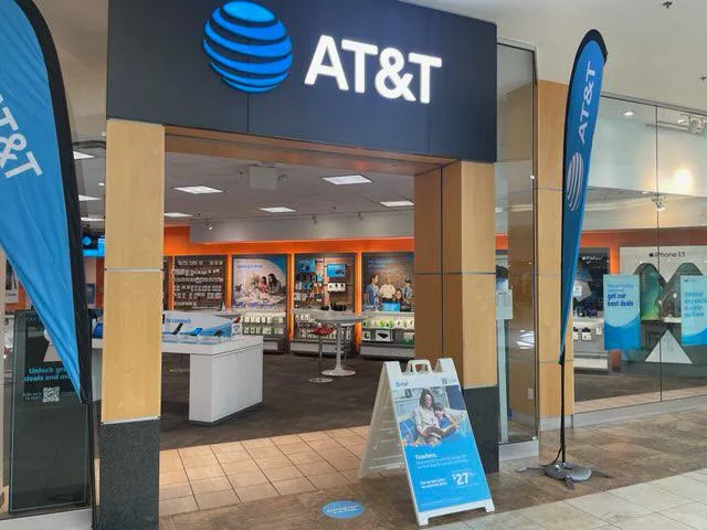 AT&T Store Saint Clairsville - OHIO VALLEY MALL