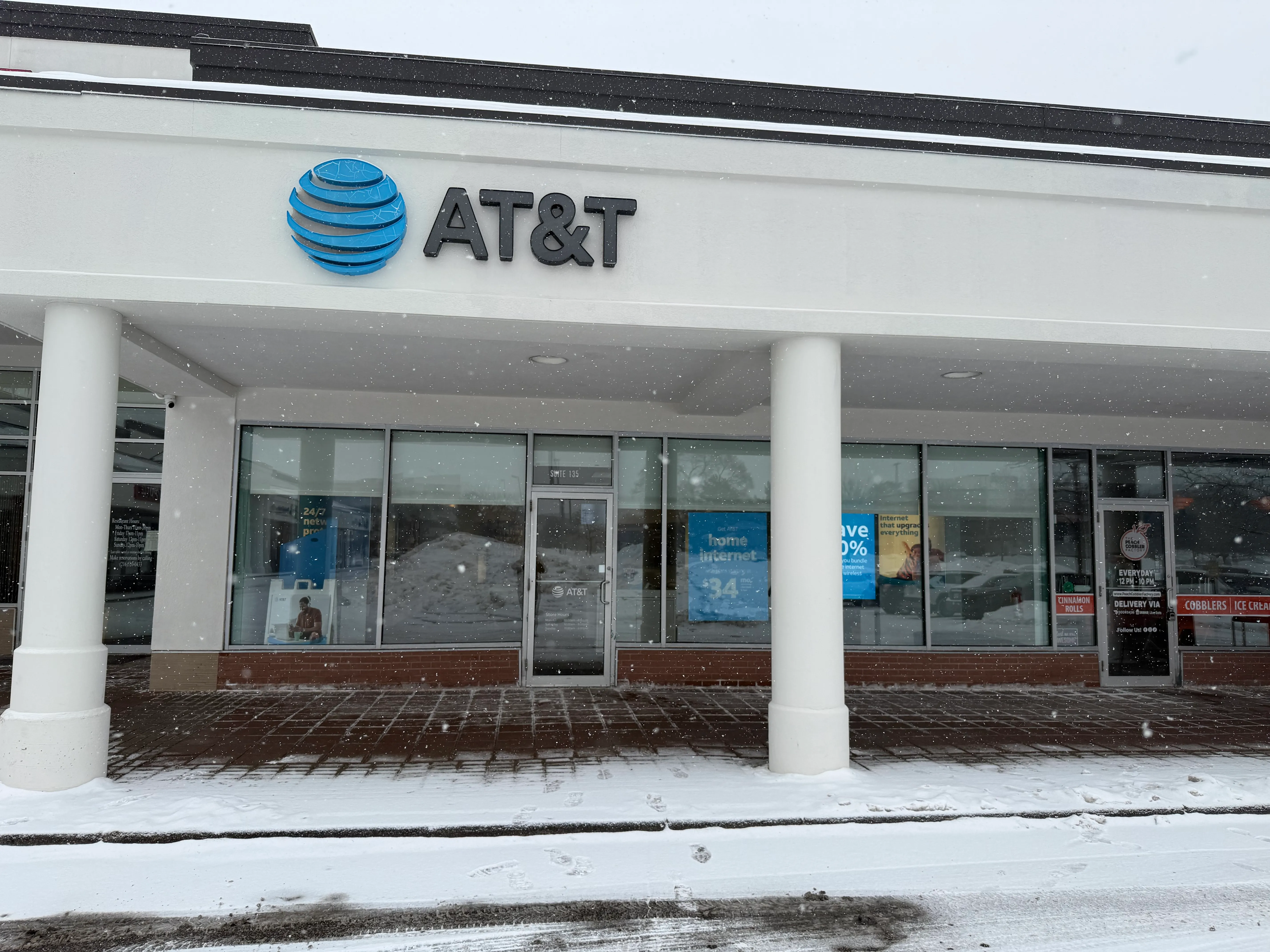 AT&T Store Independence - Independence