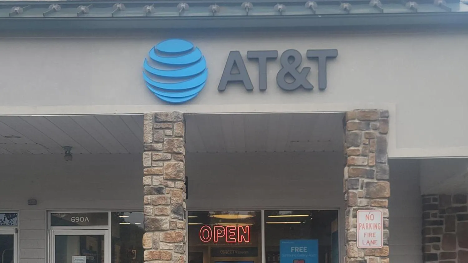 AT&T Store West Chester - Bradford Plaza