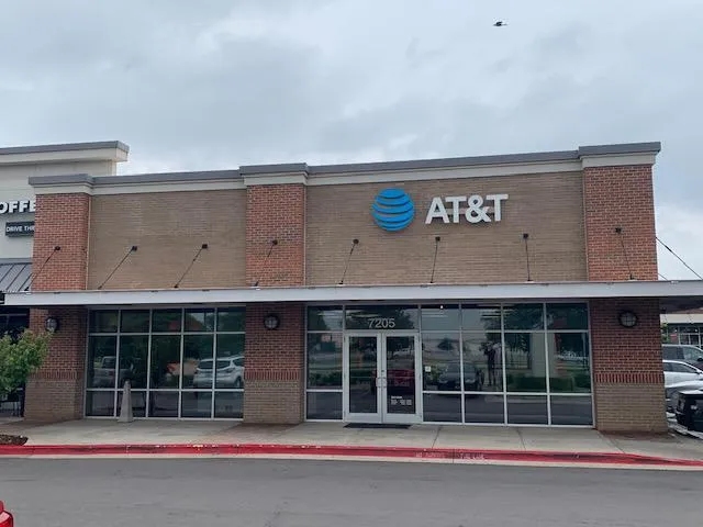 AT&T Store Midwest City - Sooner Town Center