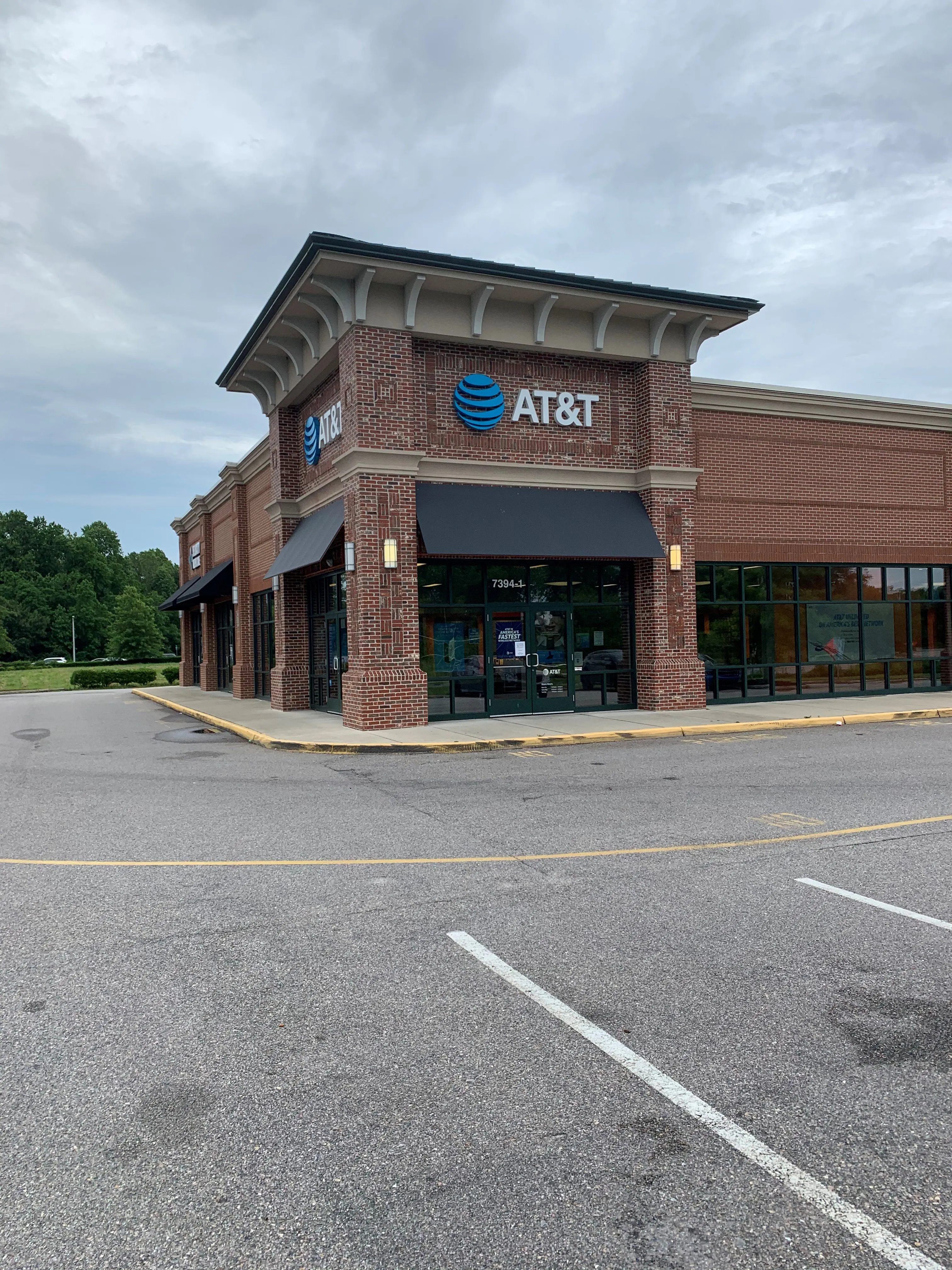 AT&T Store Suffolk - Bennetts Creek Crossing Shopping Center