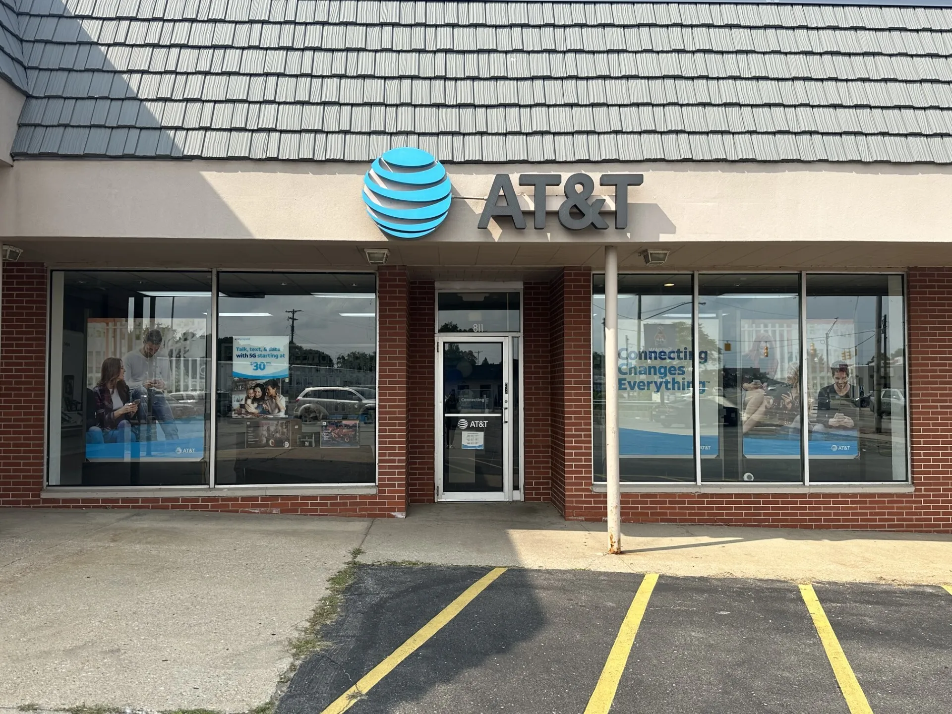 AT&T Store Cadillac - Cadillac