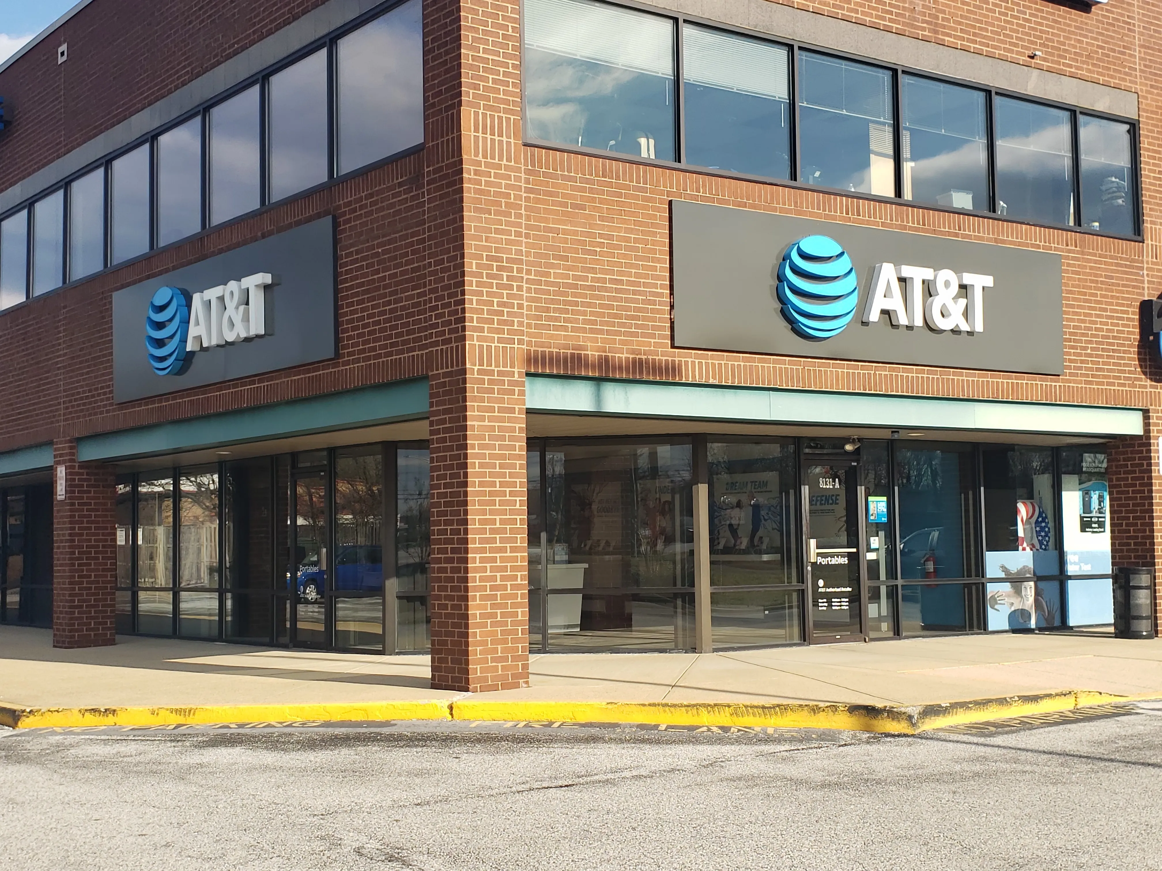 AT&T Store Pasadena - Pasadena Plaza