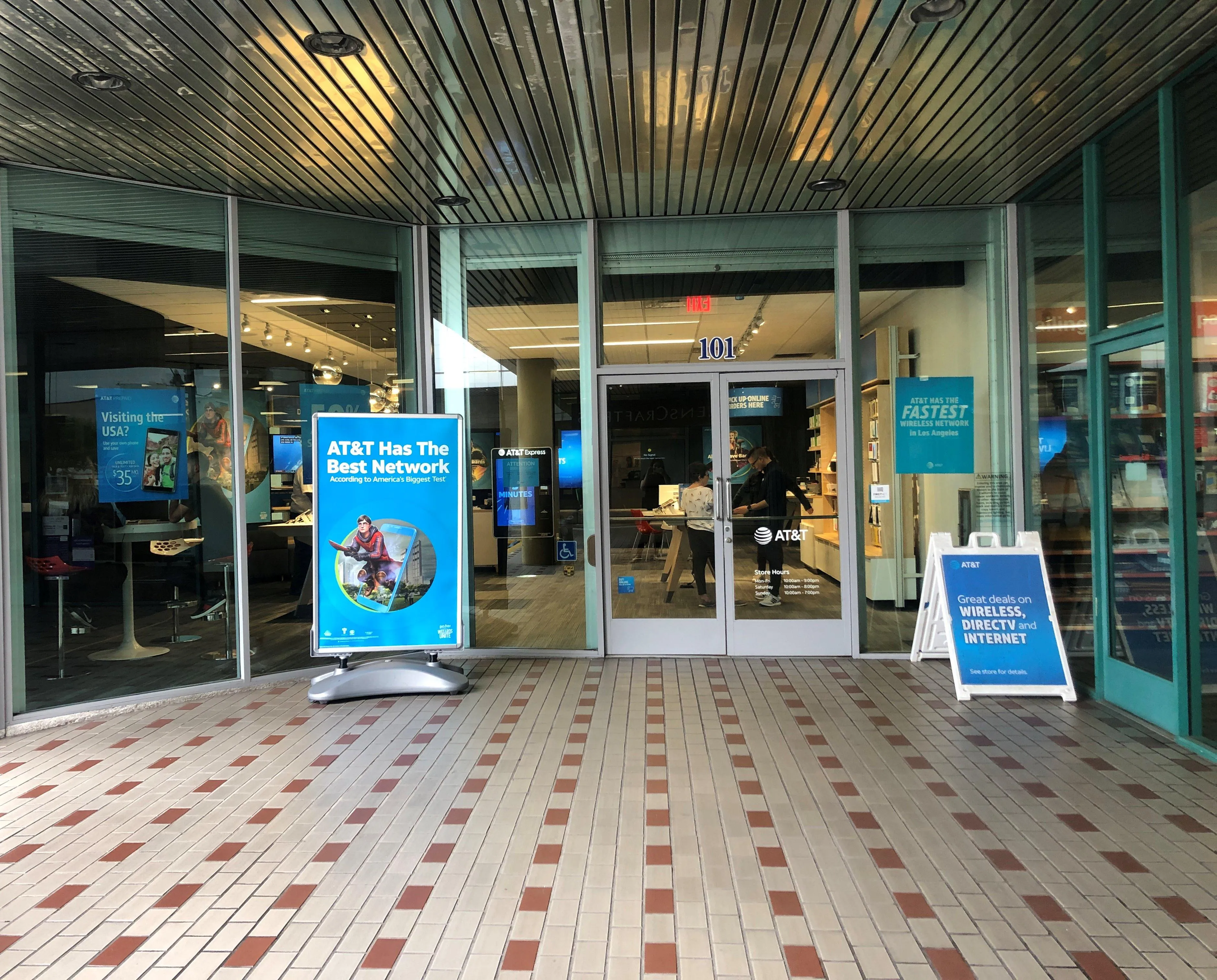AT&T Store Los Angeles - BEVERLY PLAZA