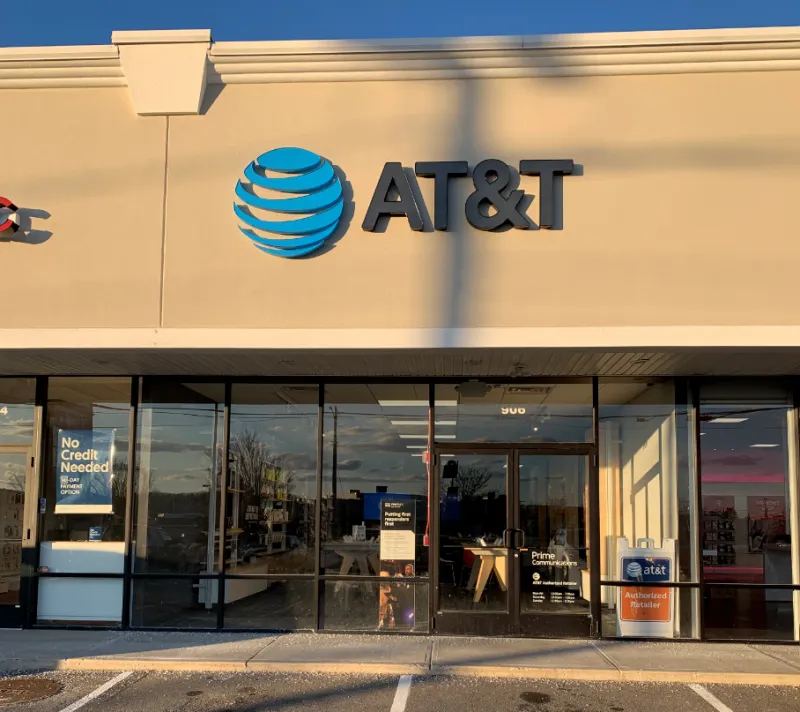AT&T Store Manchester - Willow Street
