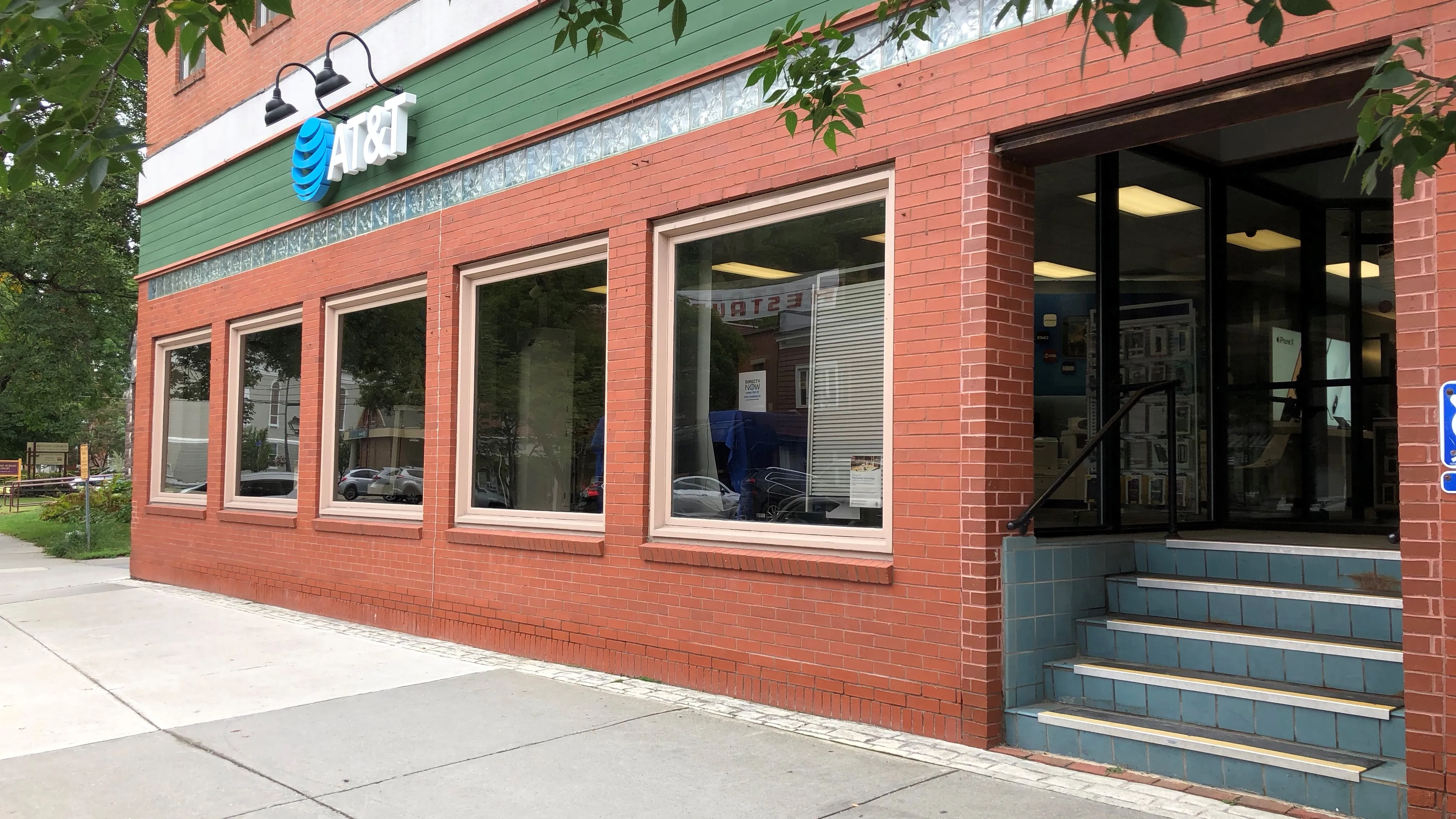AT&T Store Montpelier - MONTPELIER CENTER