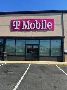 T-Mobile North Olden Ave Plaza