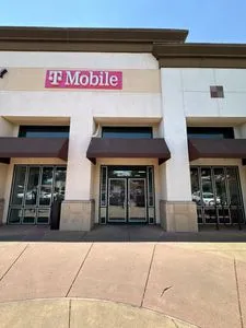 T-Mobile Gateway Courtyard