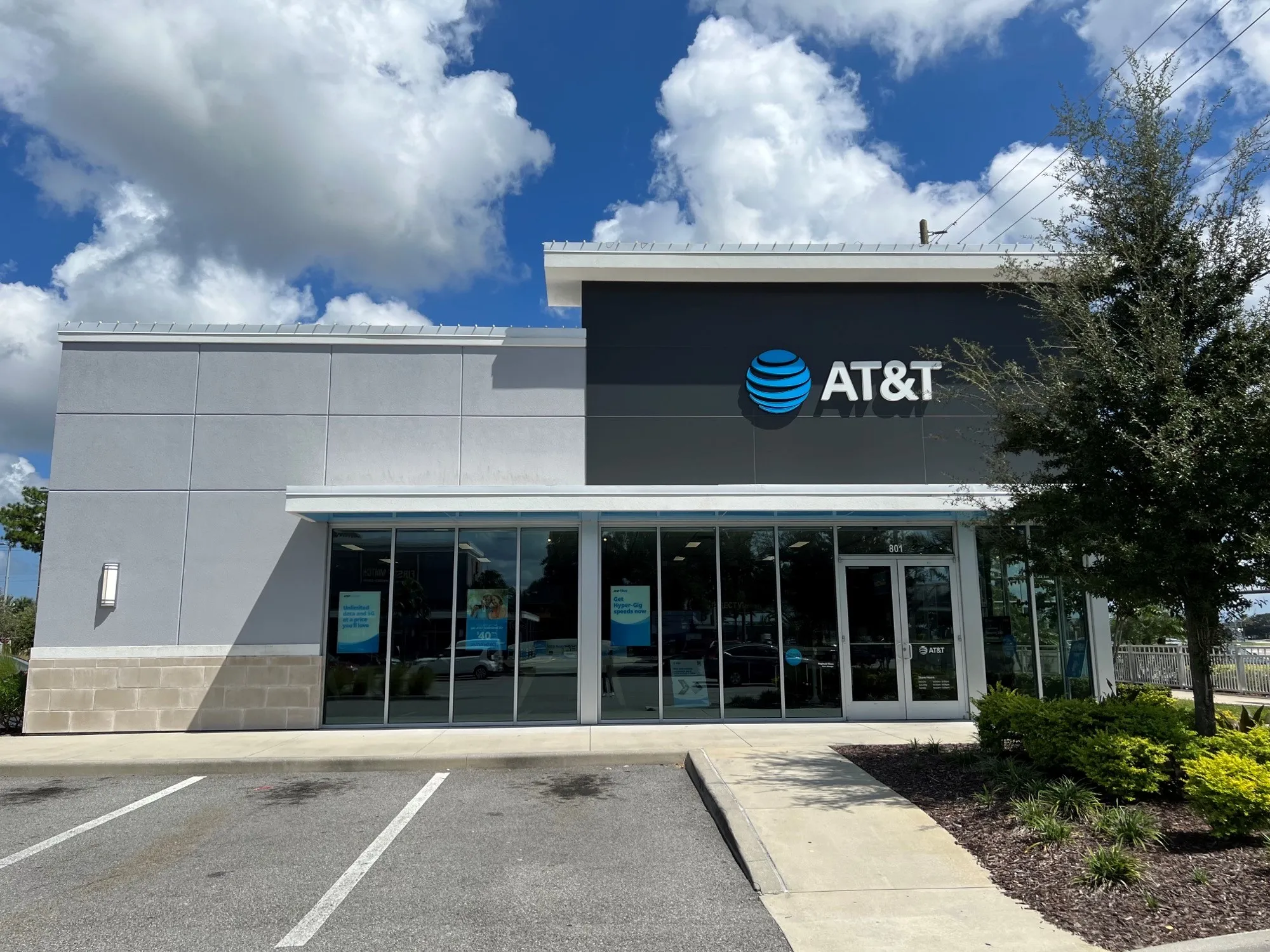 AT&T Store Daytona Beach - Volusia Pointe Shopping Center