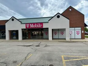 T-Mobile E Rand Rd & Dorothy Rd