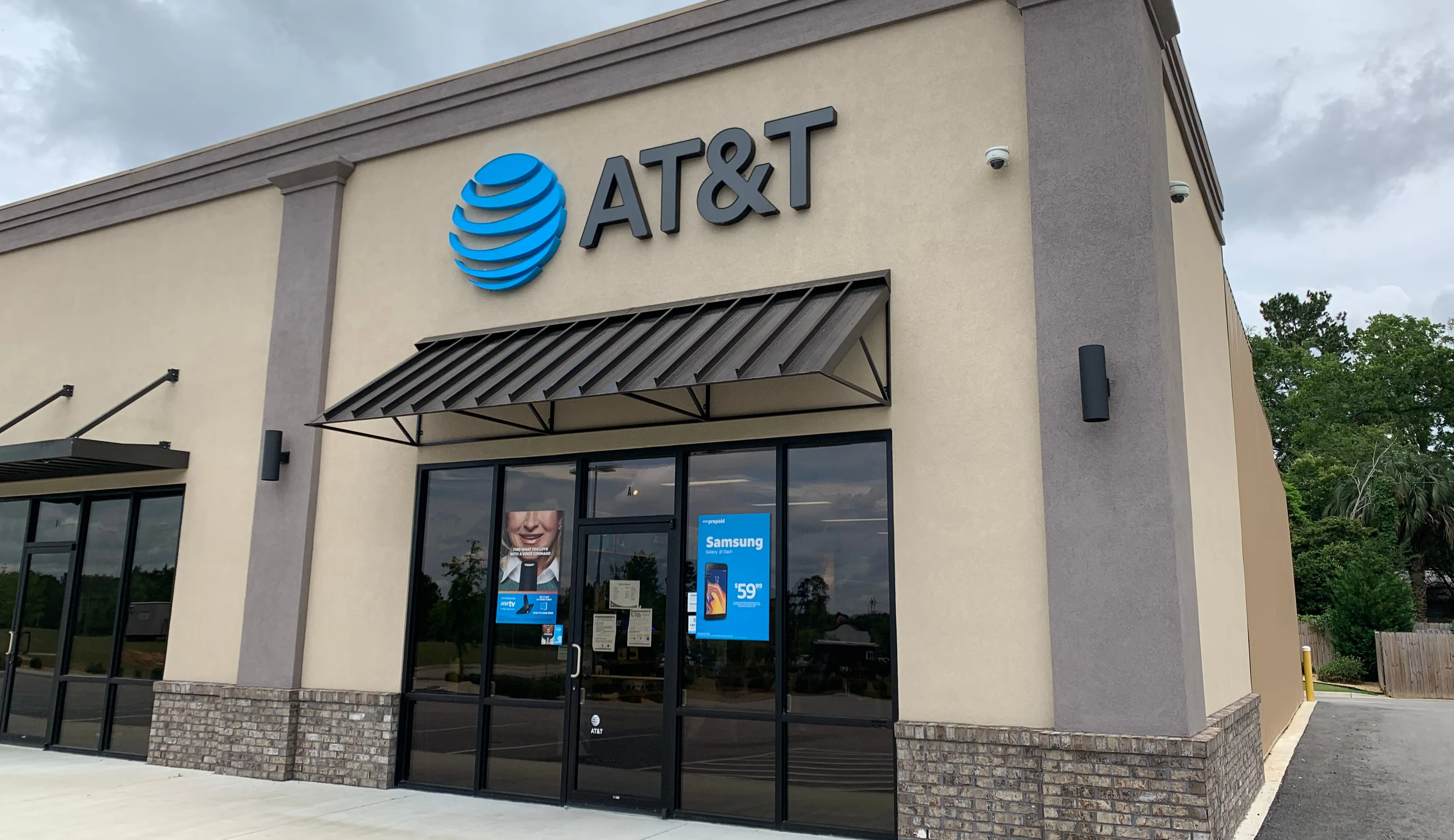 AT&T Store Valdosta - Highland Pointe Plaza