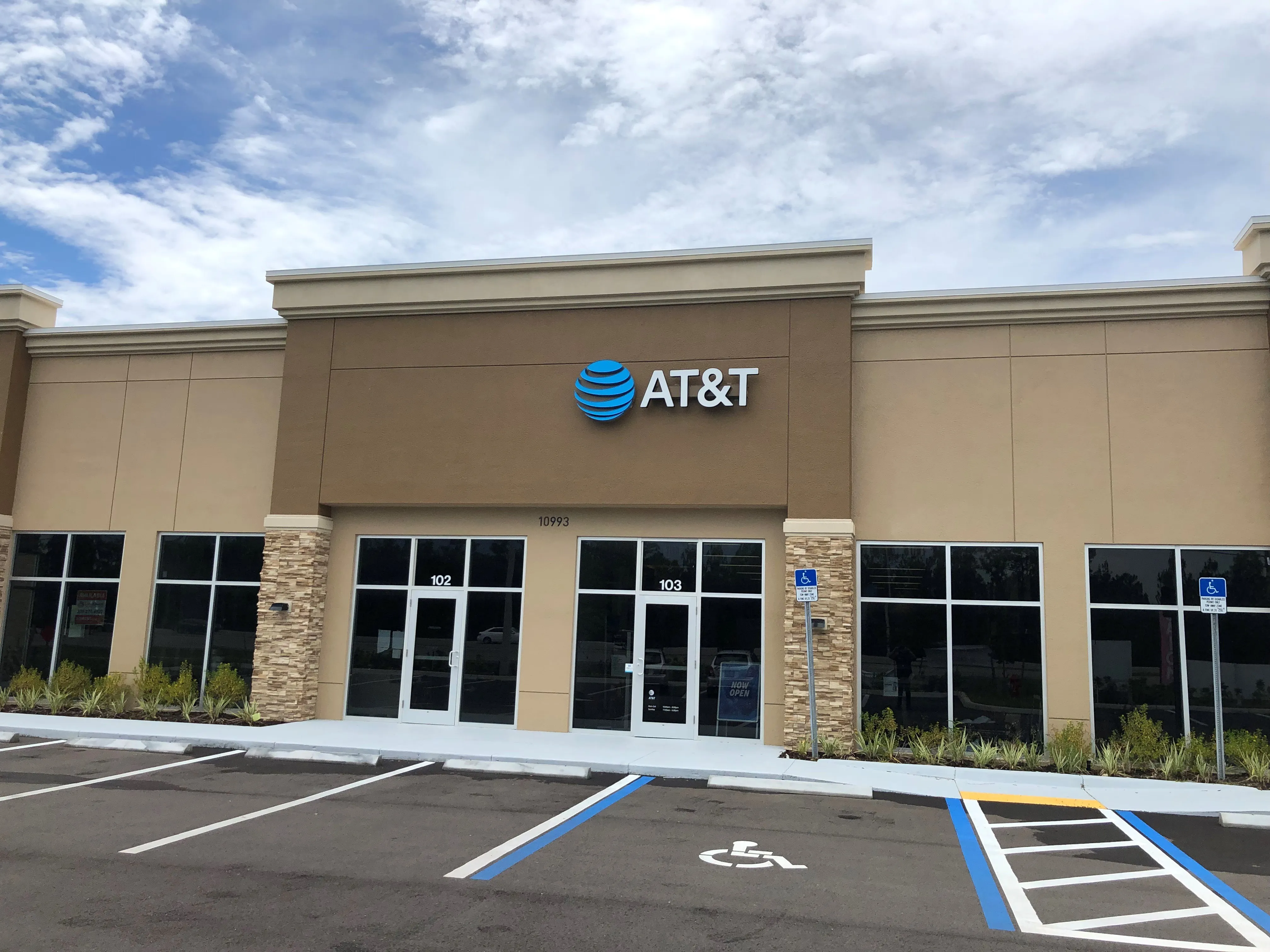 AT&T Store Fort Myers - Colonial Blvd