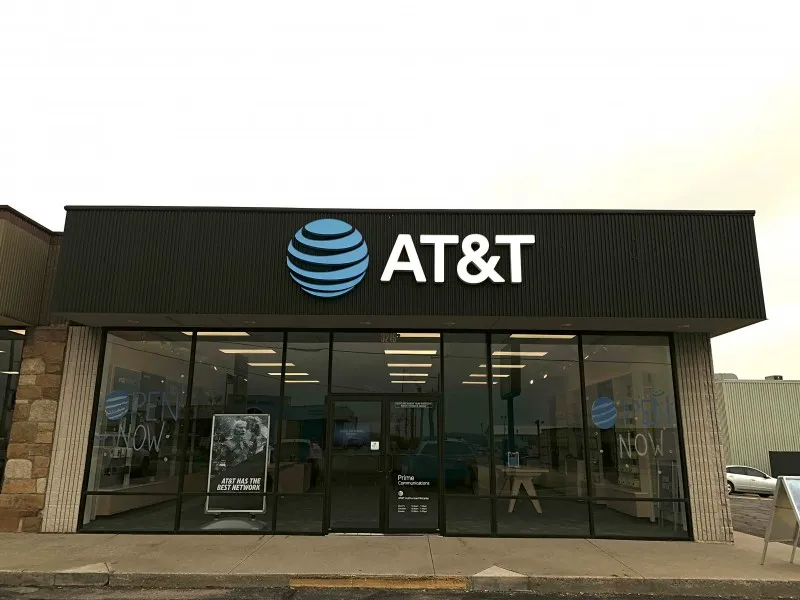 AT&T Store Topeka - TOPEKA