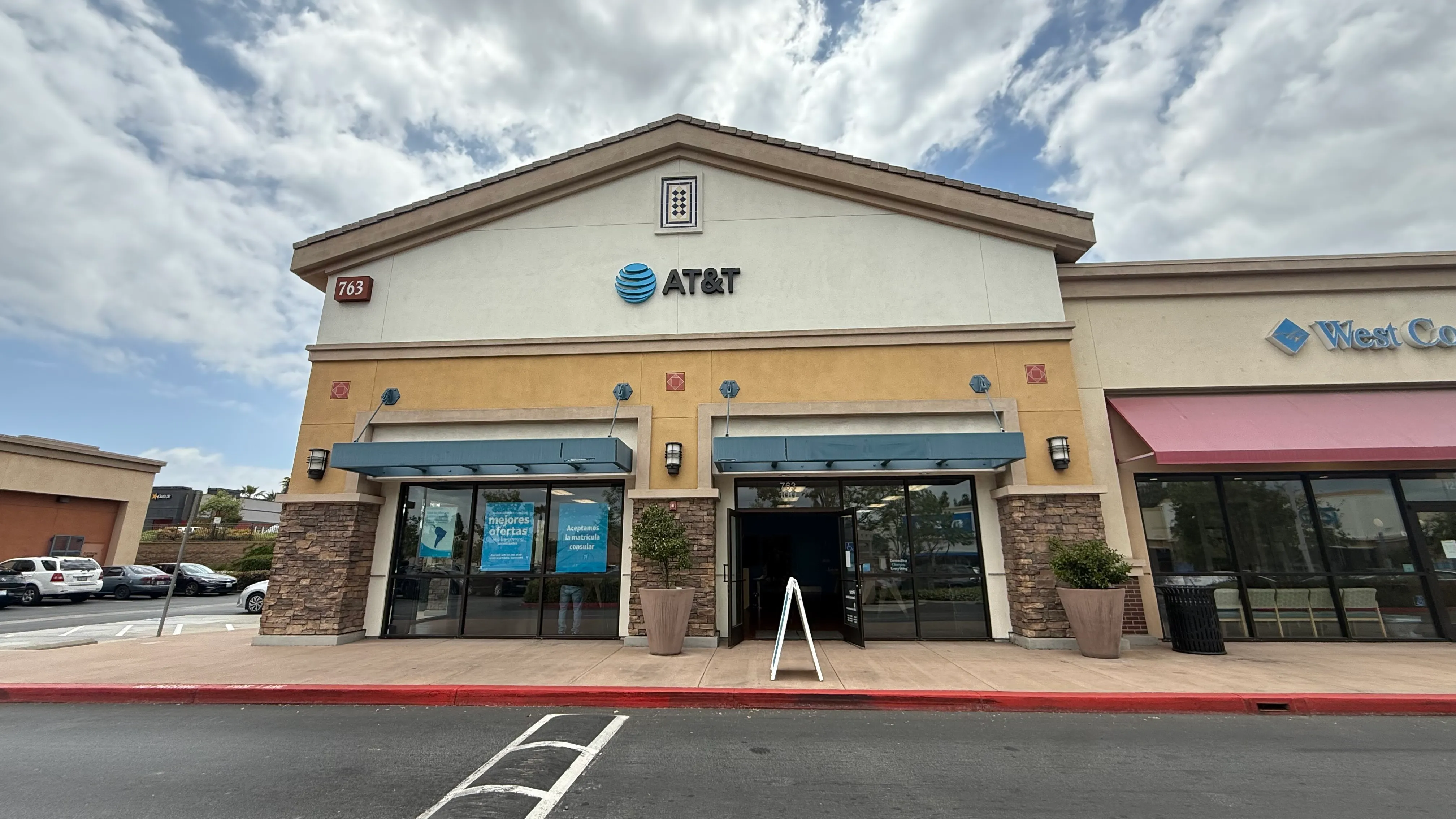 AT&T Store Pomona - POMONA