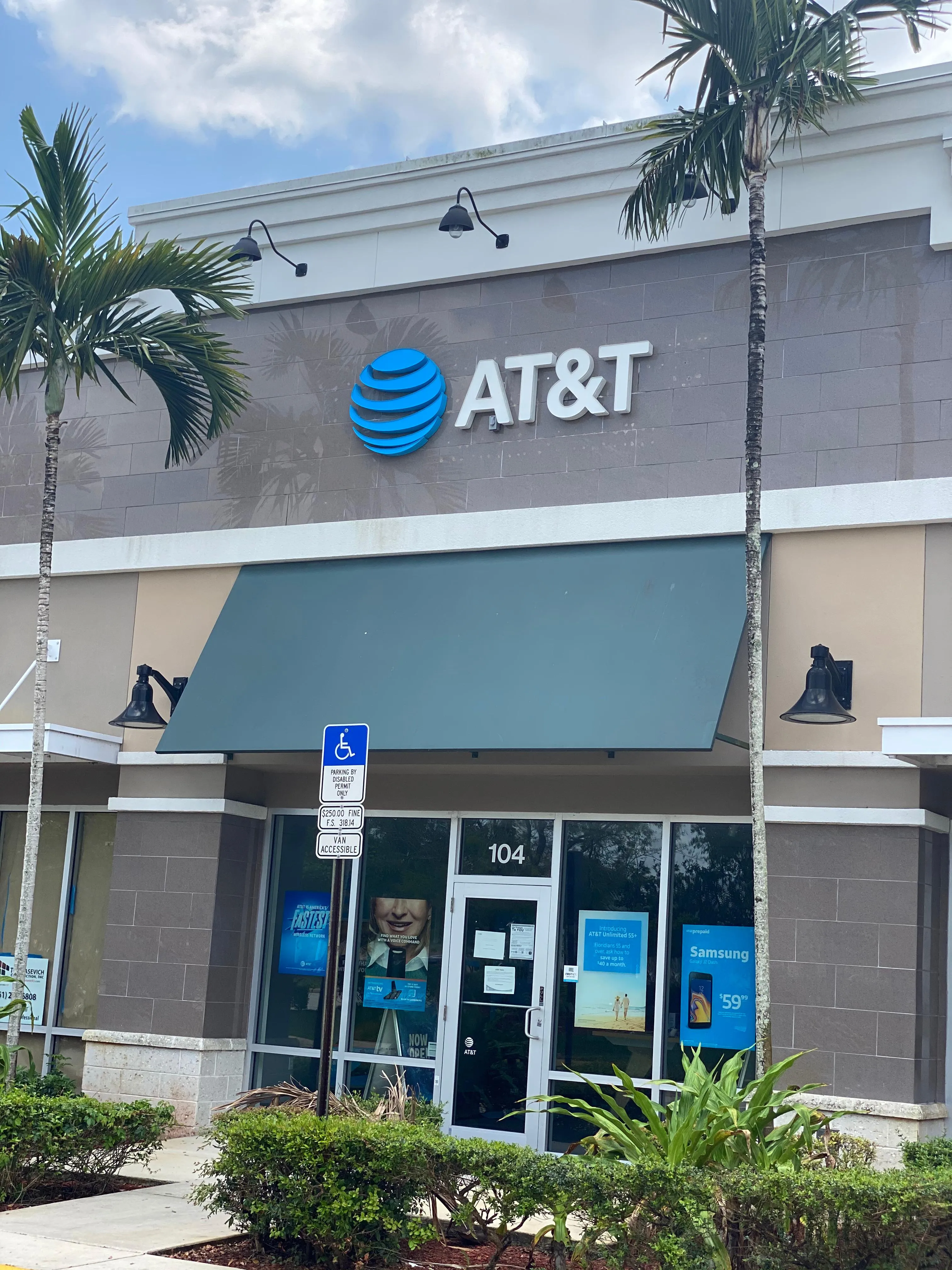 AT&T Store Coconut Creek - Caligo Crossing
