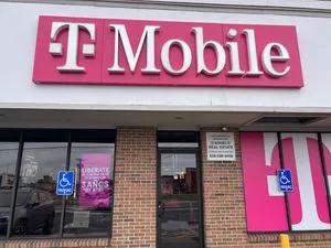 T-Mobile William S Canning Blvd