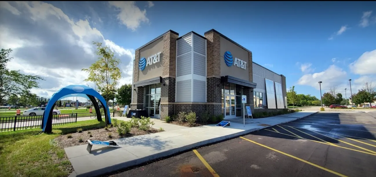 AT&T Store Milwaukee - Loomis