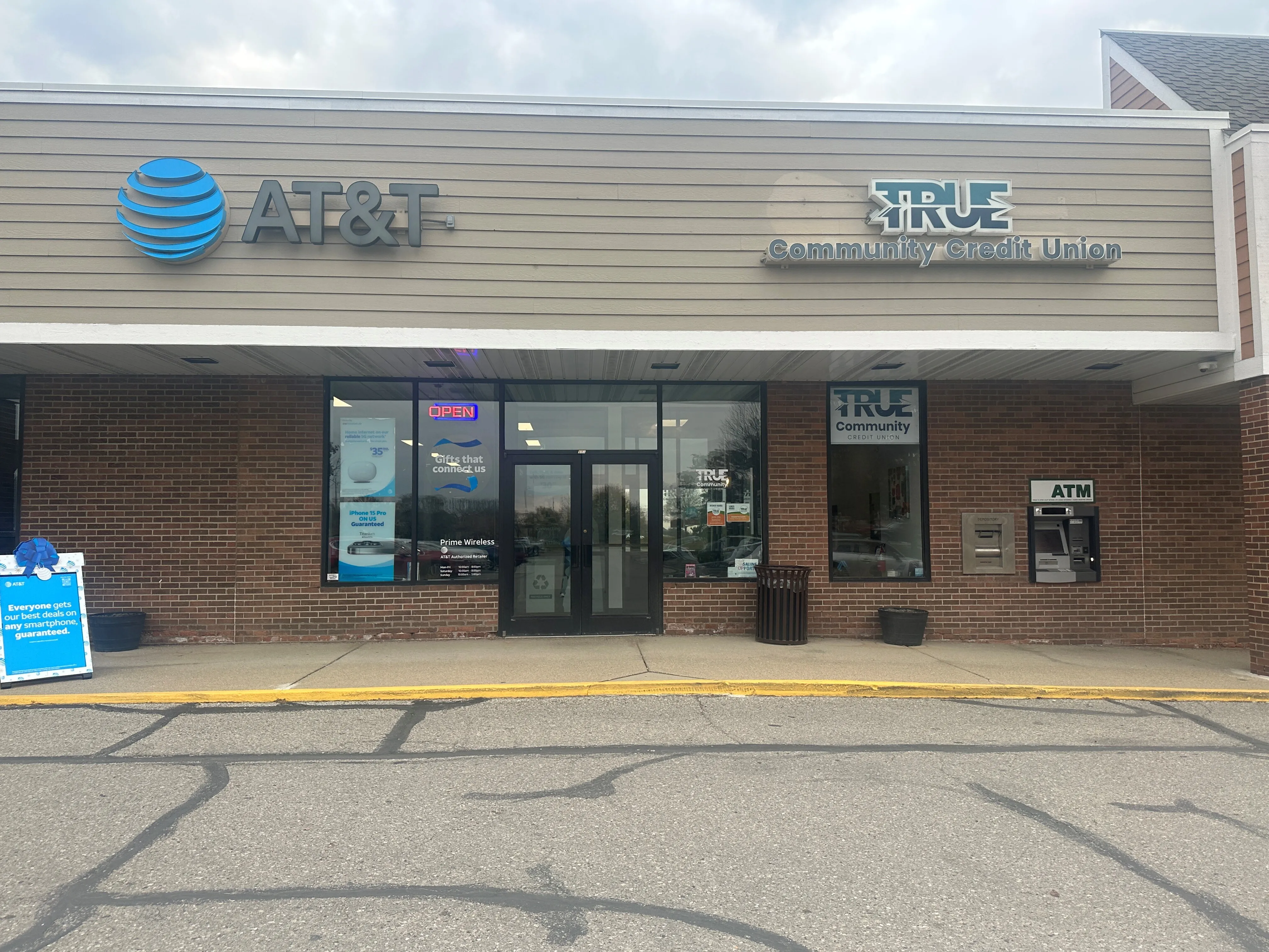 AT&T Store Saline - SALINE