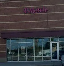 T-Mobile Prairie Stone Center