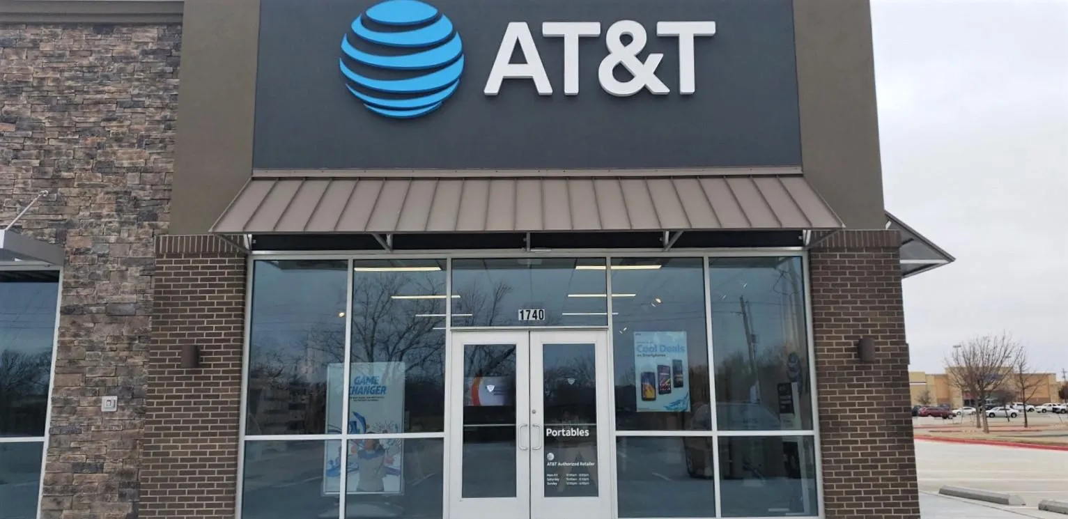 AT&T Store Lawton - LAWTON MARKETPLACE