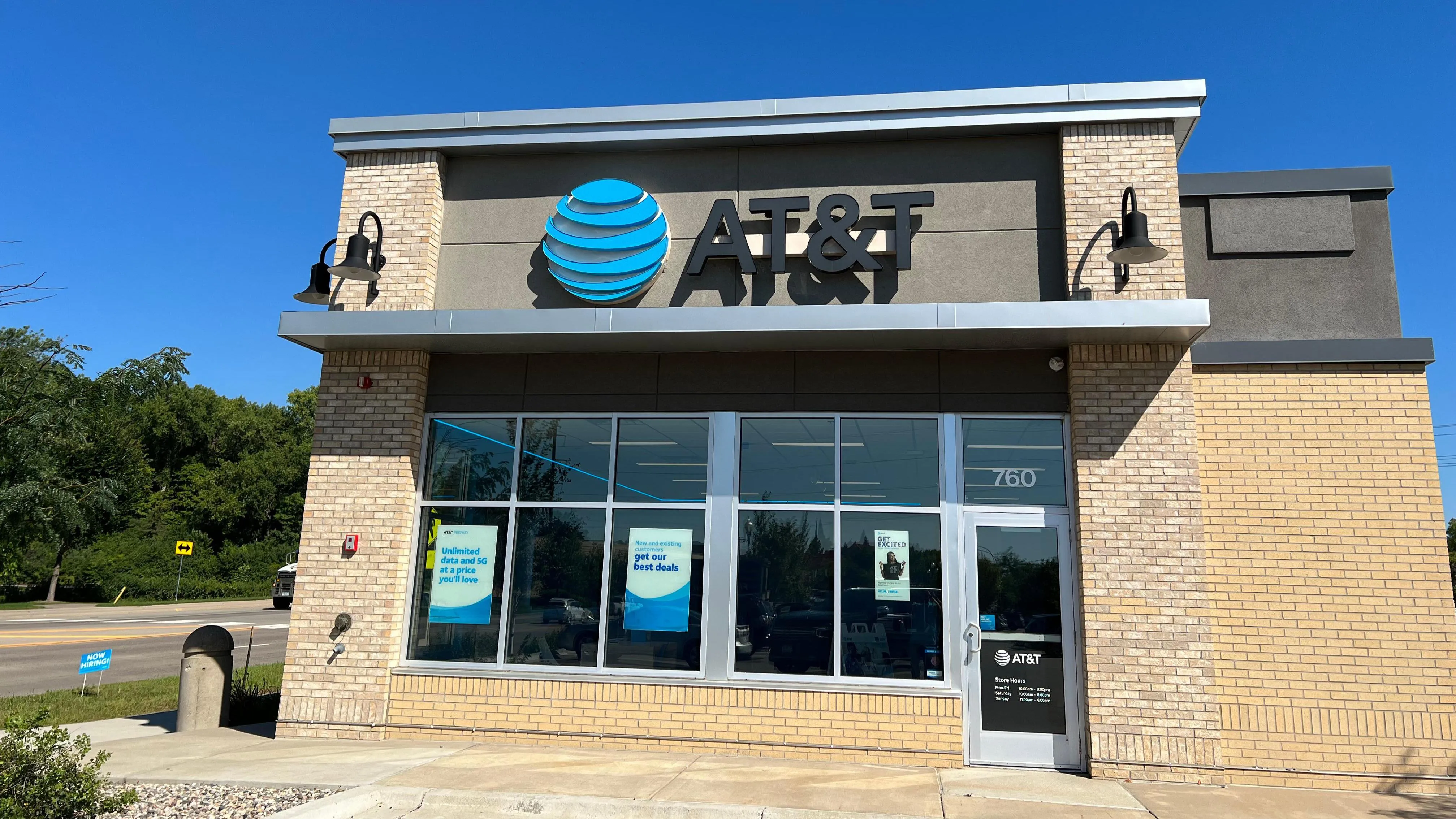 AT&T Store Chaska - CHASKA