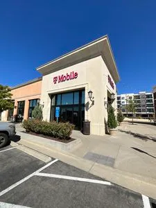 T-Mobile Farmington Station