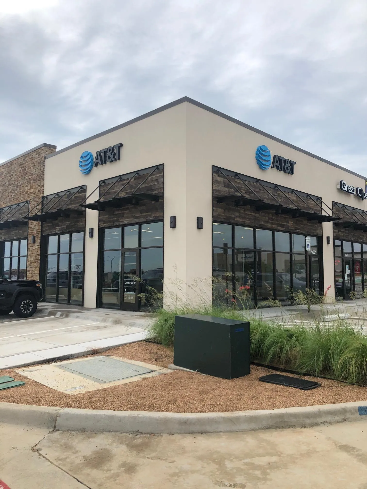 AT&T Store Fort Worth - RED DIRT RD