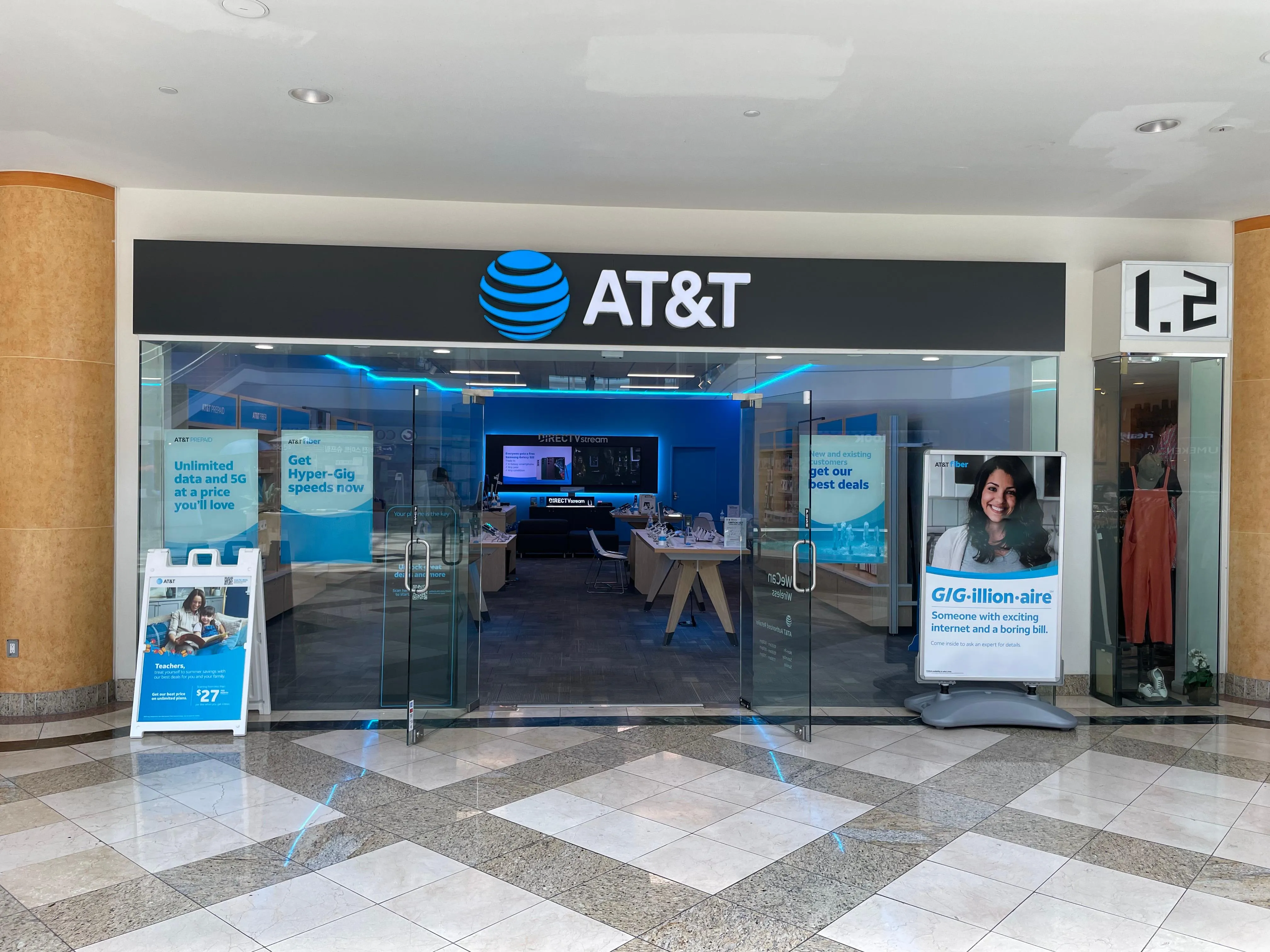 AT&T Store Los Angeles - Koreatown Galleria