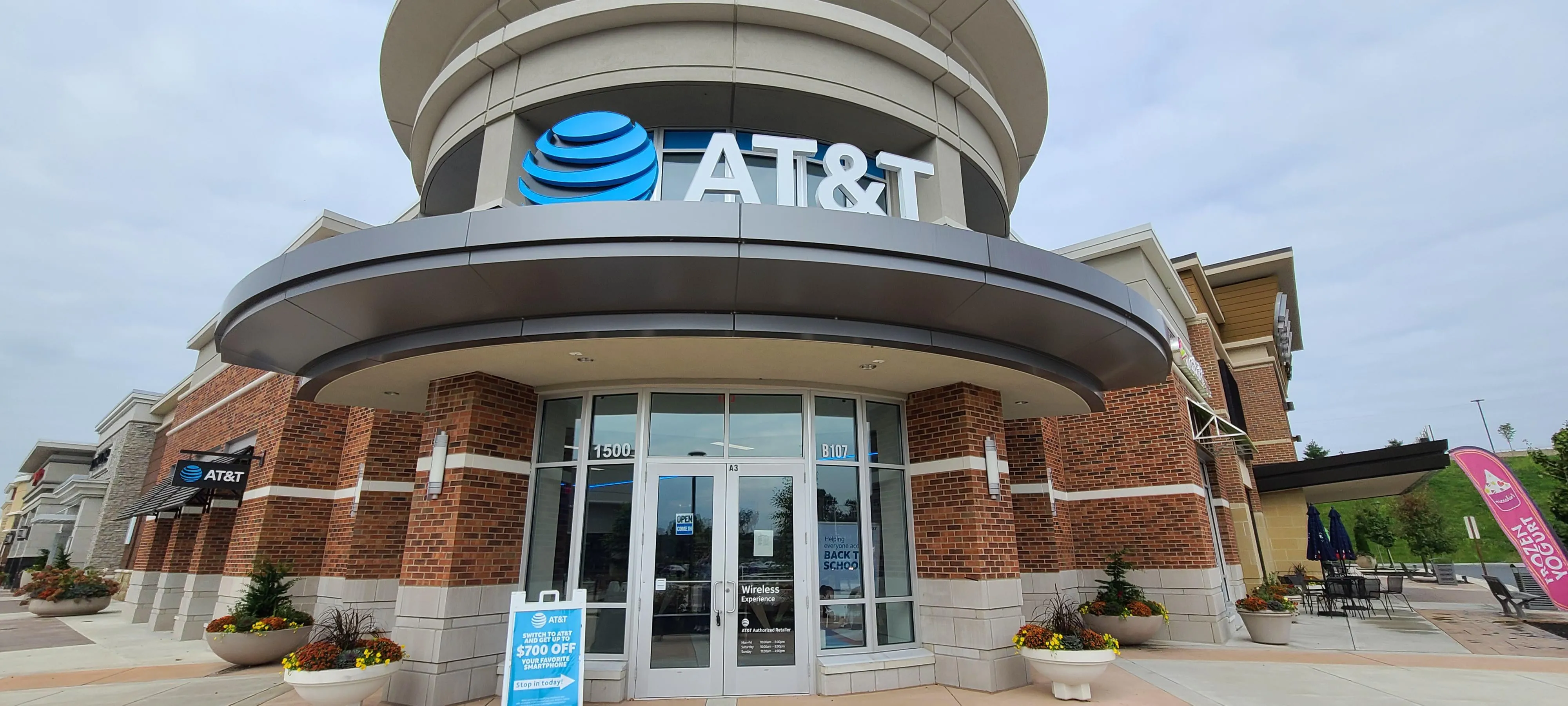 AT&T Store Lancaster - The Crossings