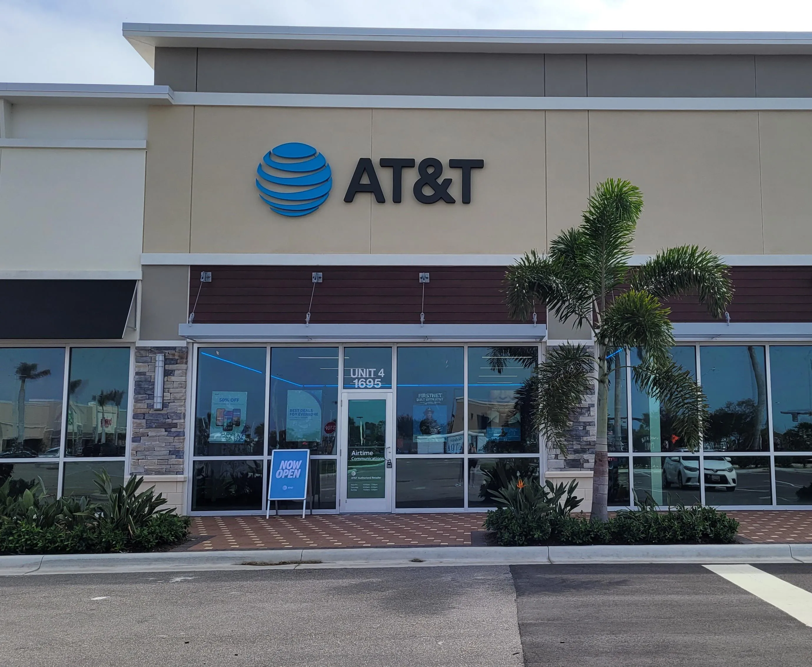 AT&T Store Venice - JACARANDA PLAZA