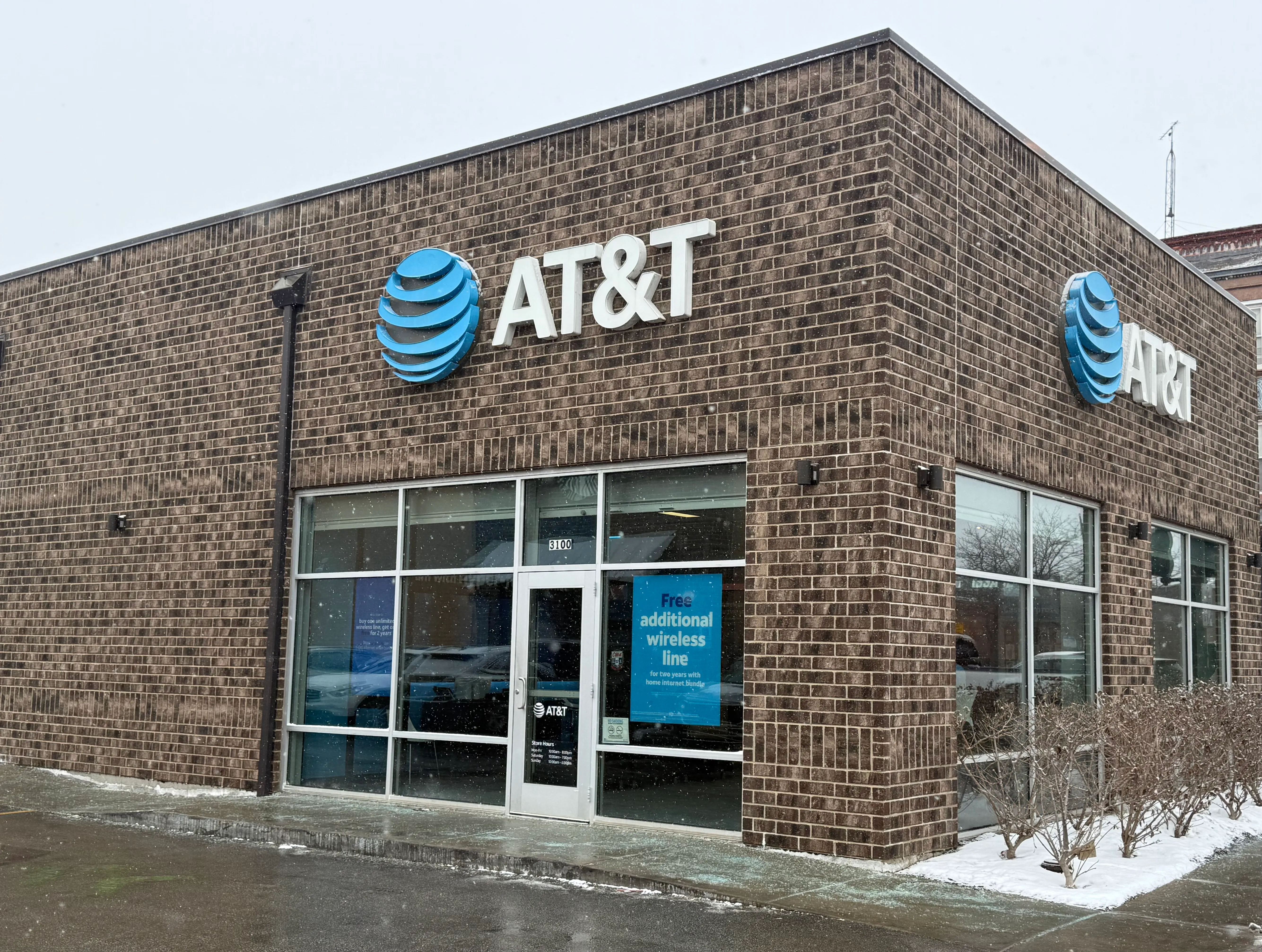 AT&T Store Chicago - Bridgeport