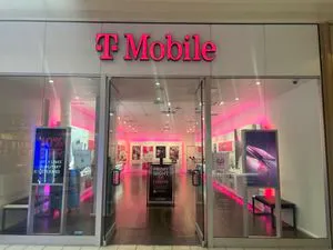 T-Mobile Cross Creek Mall